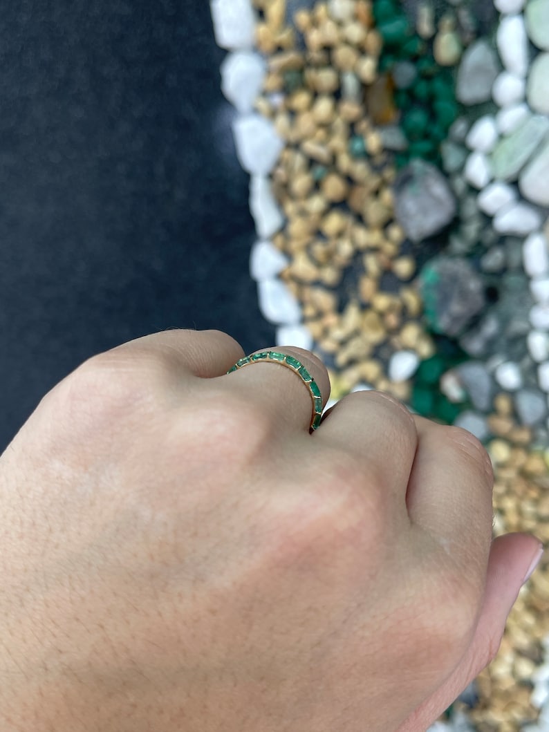 0.90tcw 14K Gold Emerald Baguette Cut Medium Spring Green Engagement Ring for Women - Perfect Wedding Band, Anniversary Gift & Everyday Elegant Jewelry