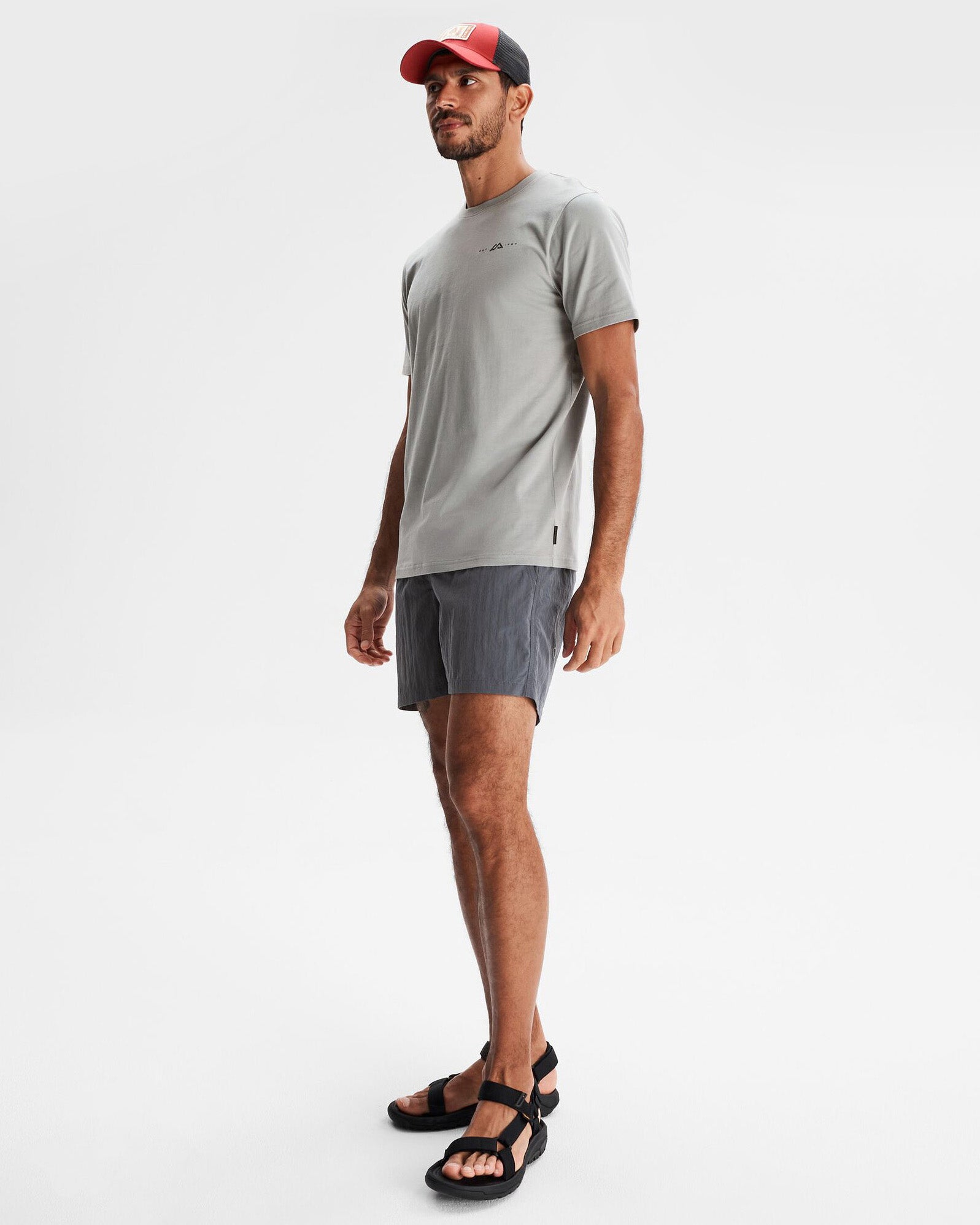 Men's Mountain Rays Organic Cotton T-Shirt - Light Moon - Soft & Breathable for Hiking, Camping & Outdoor Adventures