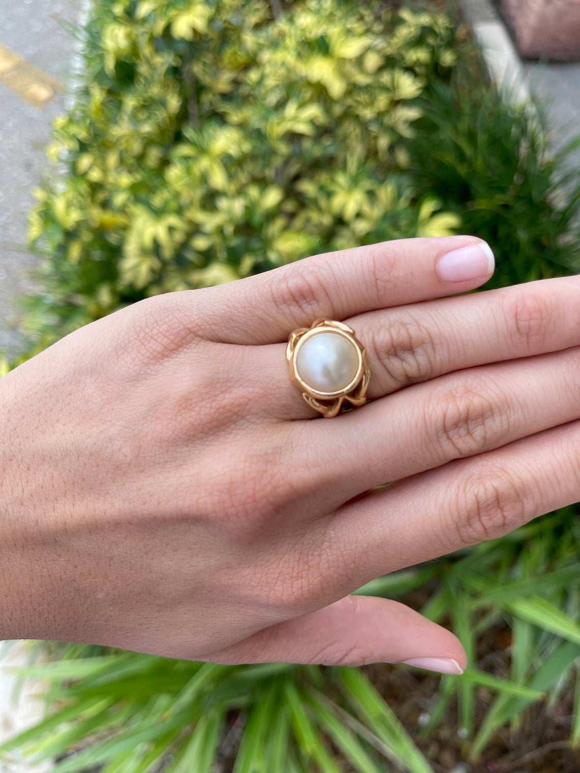 Vintage 14K Yellow Gold Mabe Pearl Ring for Women - Elegant Pearl Jewelry for Weddings, Anniversaries & Special Occasions