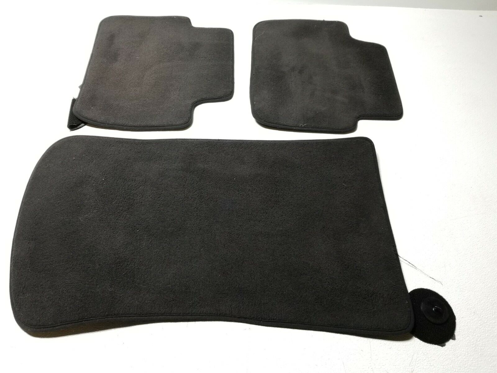 BMW E46 Sedan Floor Mats Set of 3 - OEM Style Carpet Mats for 2001-2005 BMW 3 Series (125K Miles) - Perfect for Daily Driving & Interior Protection
