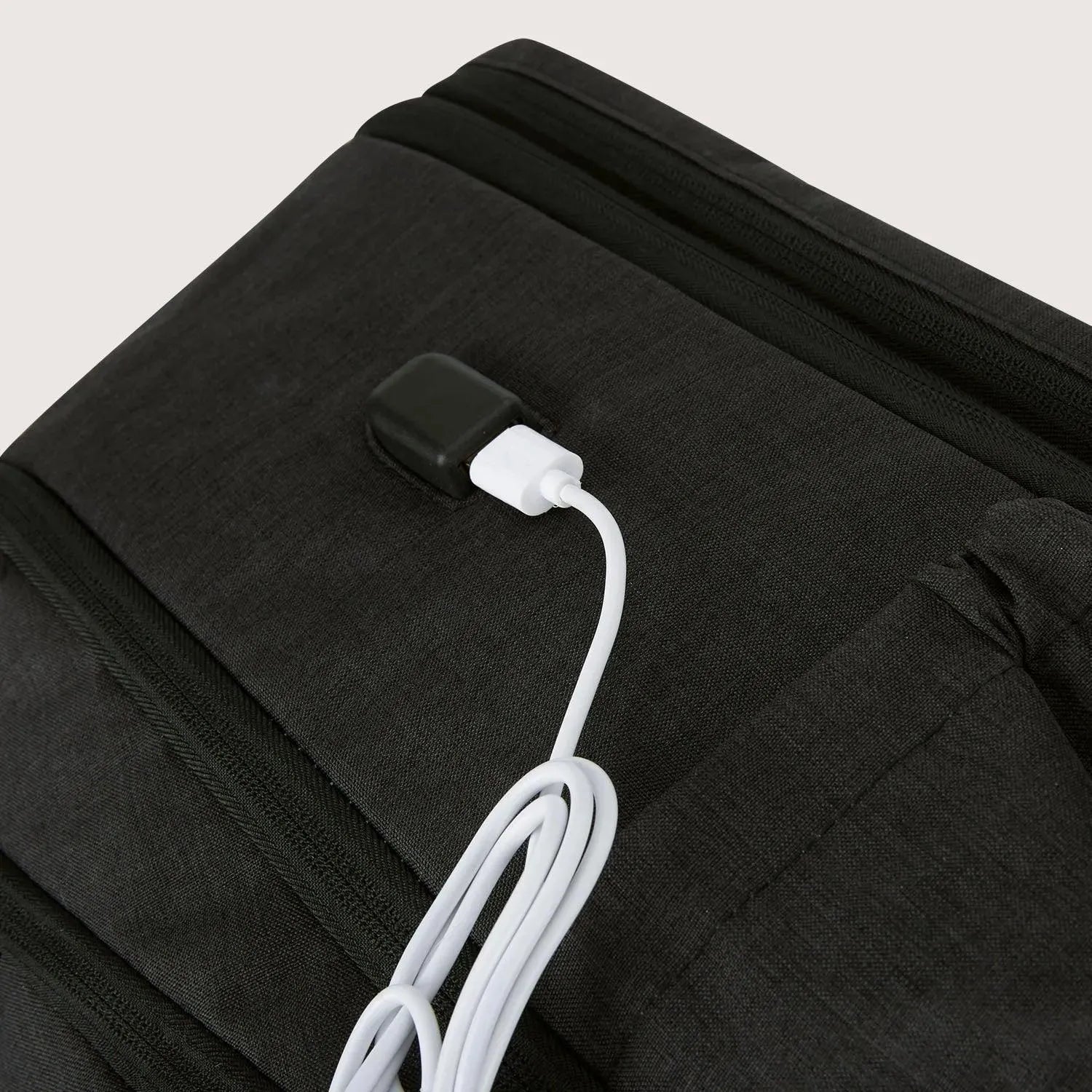 Bonchemin 15.6 Inch Laptop Backpack for Men & Women - Waterproof Travel Backpack with USB Charging Port - Perfect for Business, College, Commuting & Airplane Carry-On