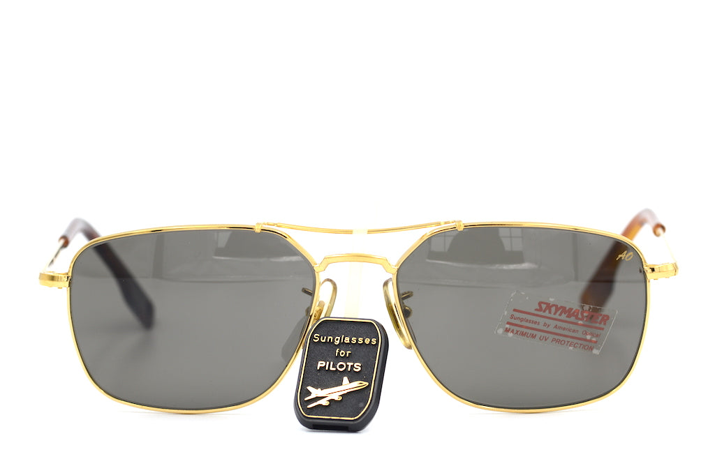 American Optical Skymaster Navigator Sport Sunglasses - Classic Aviator Style for Men & Women - Perfect for Driving, Travel, and Outdoor Adventures