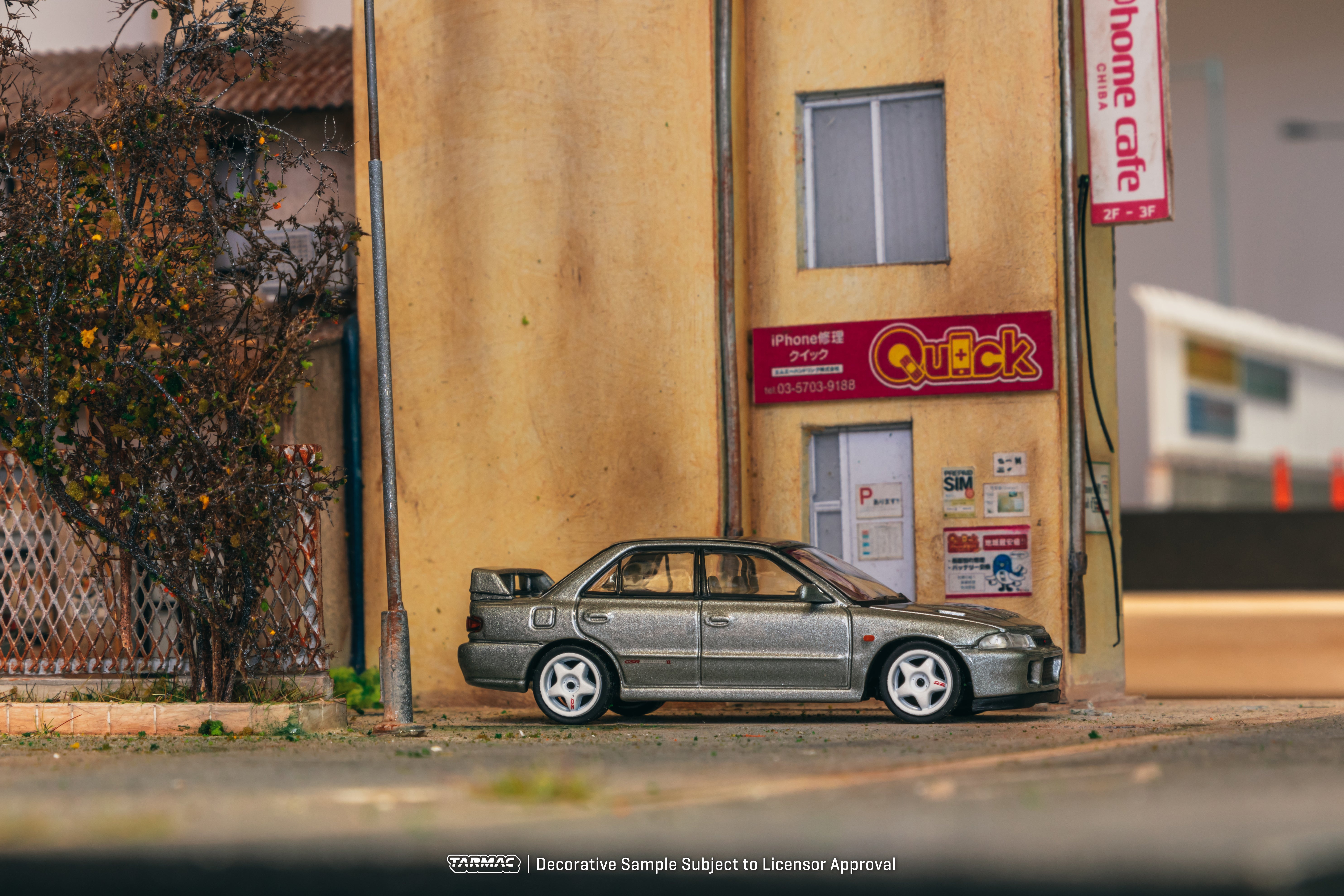 Tarmac Works 1/64 Scale Mitsubishi Lancer GSR Evolution II Silver Diecast Model Car - TWOC Members Only Special Edition Collectible for Car Enthusiasts | Perfect for Display, Gift Giving, and Racing Collections