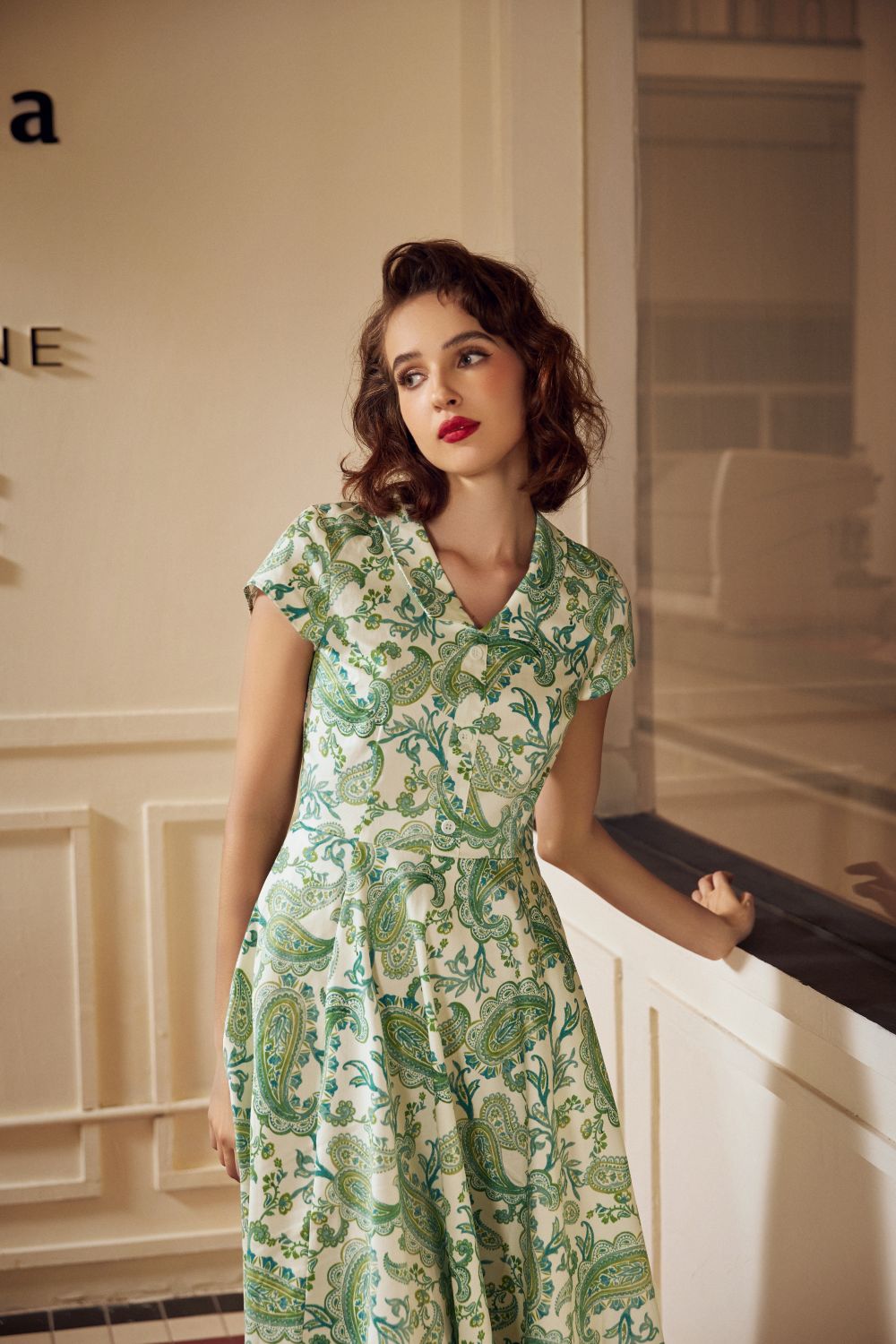 Stylish Green Paisley Swing Dress for Women - Flowy Summer Midi Dress with Vintage Floral Print | Perfect for Parties, Weddings & Casual Outings