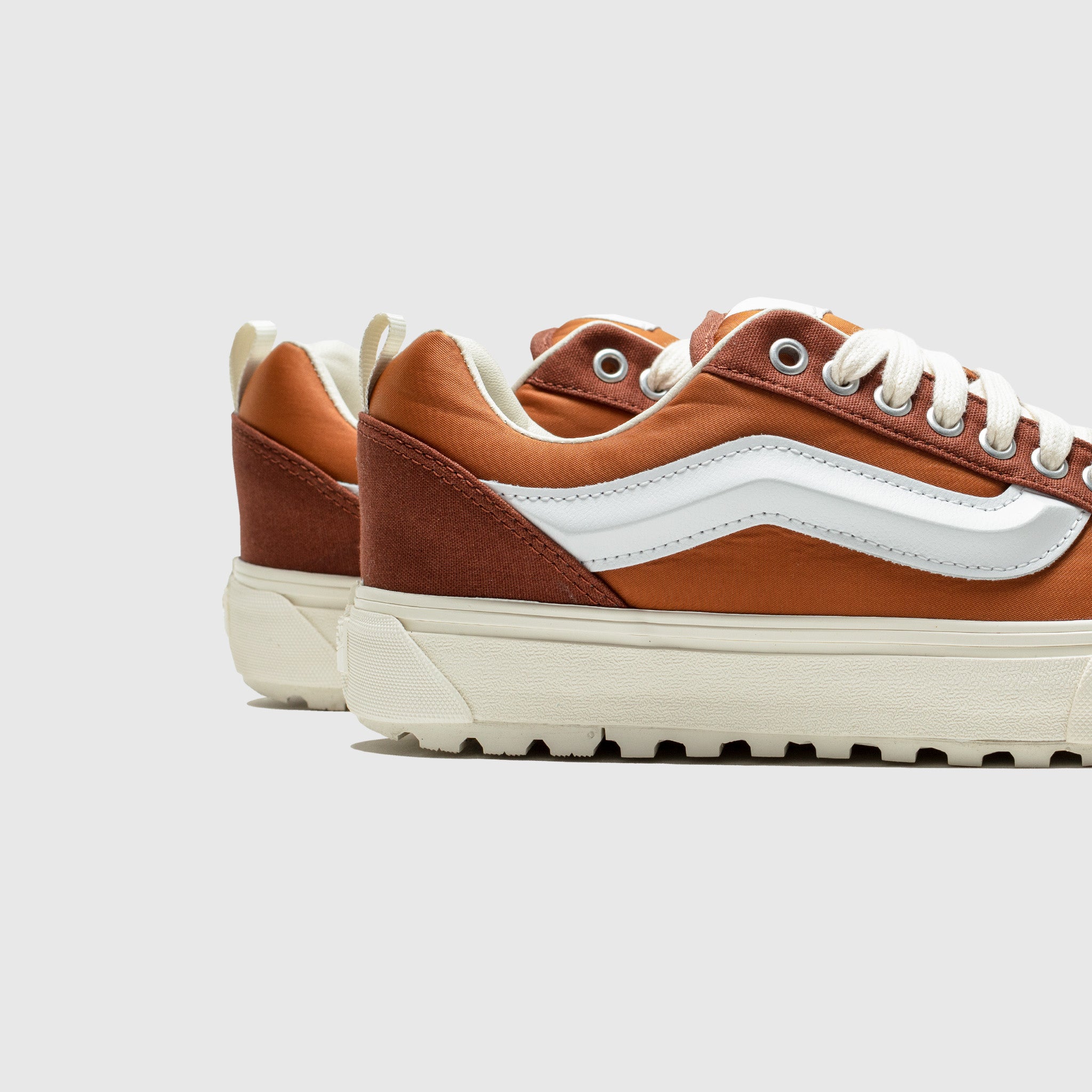 KNU SKOOL MTE 1 LX MERCER Skate Shoes - Classic Retro Style for Men & Women - Perfect for Streetwear, Skateboarding & Casual Fashion