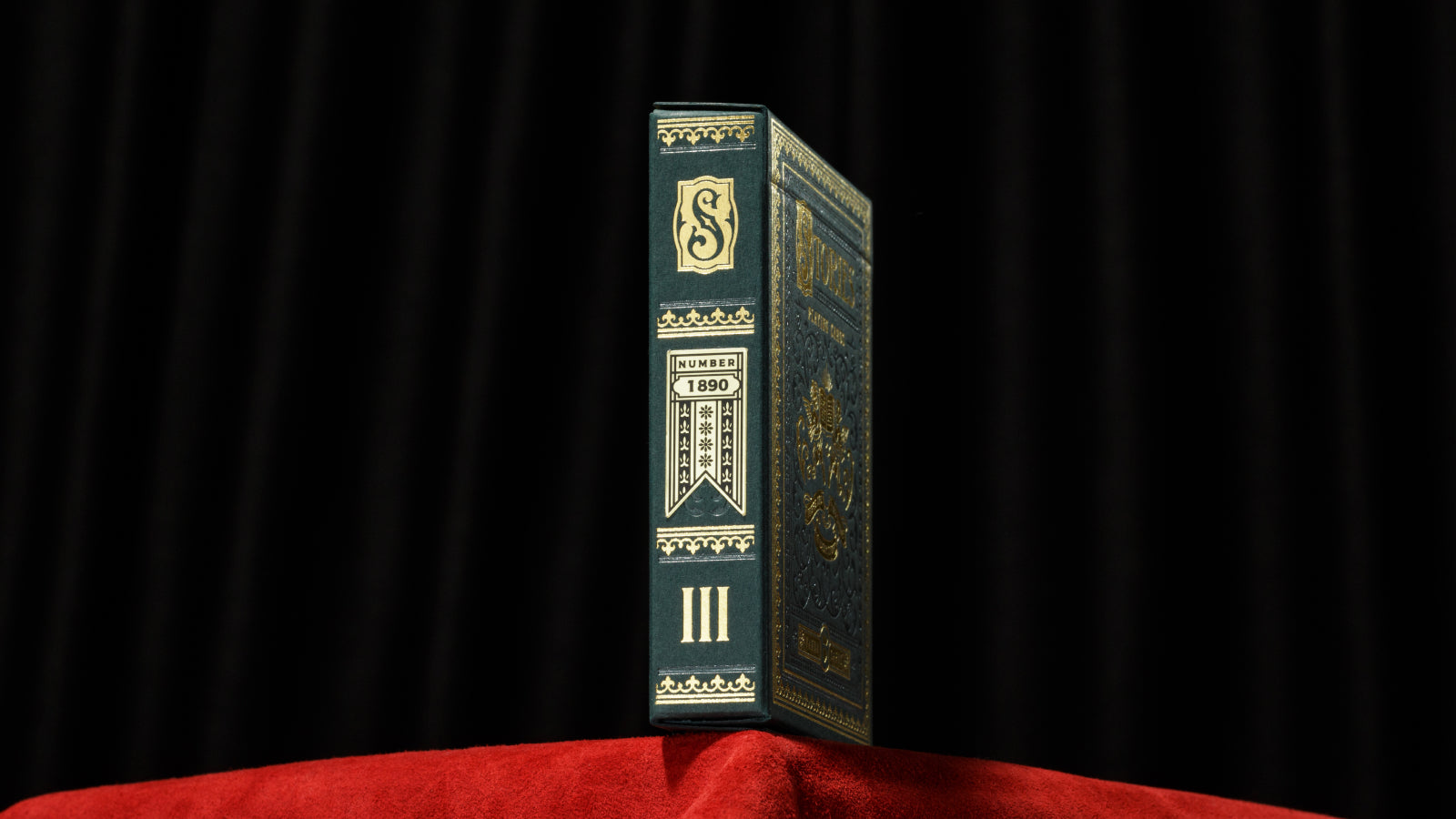 Stories Vol.3 Playing Cards - Premium Green Deck for Card Games, Magic Tricks & Collectibles | Perfect for Poker Nights, Cardistry & Gift Giving
