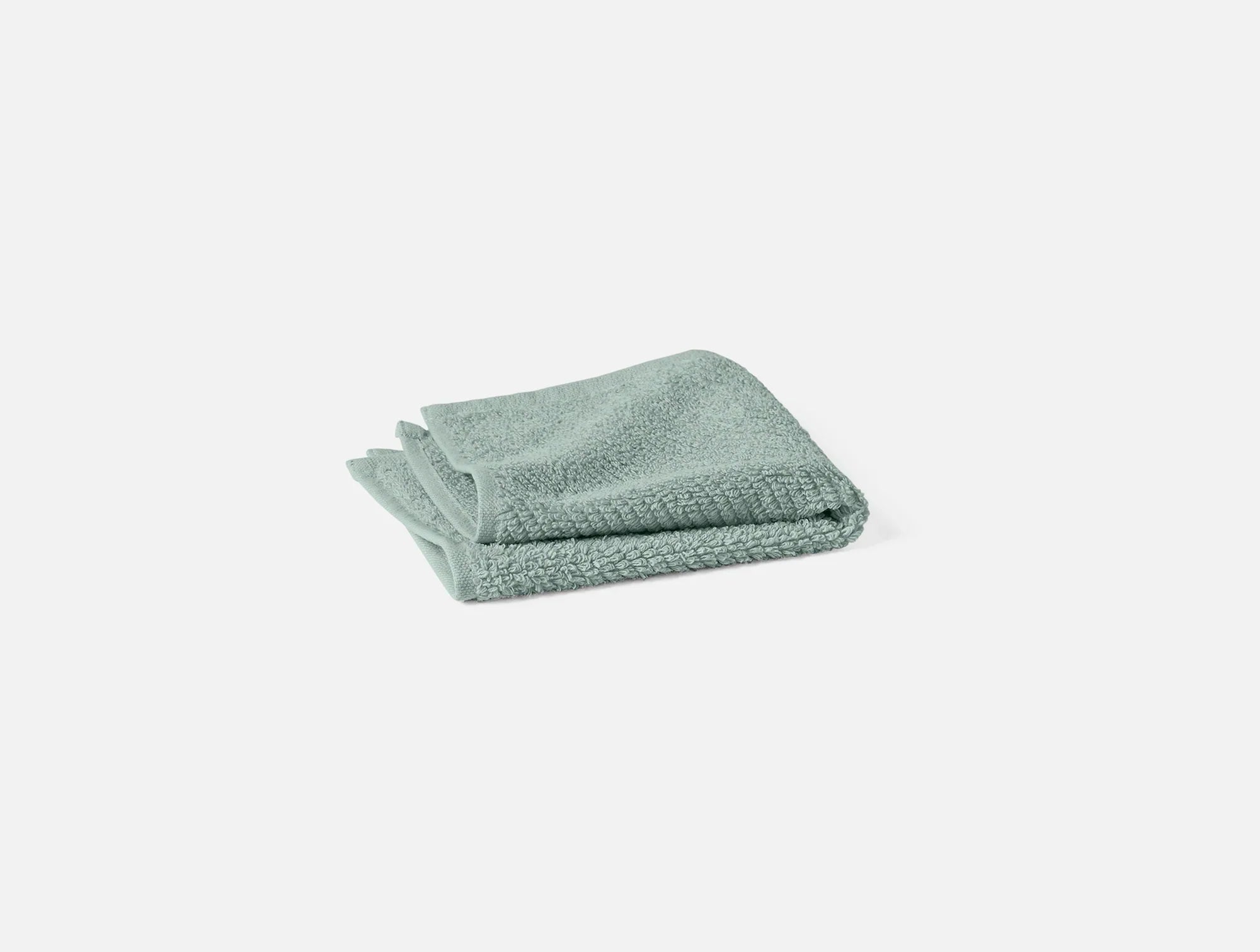 Premium Organic Cotton Bath Towels & Mats - Ultra Soft, Absorbent & Eco-Friendly for Spa, Bathroom & Beach Use