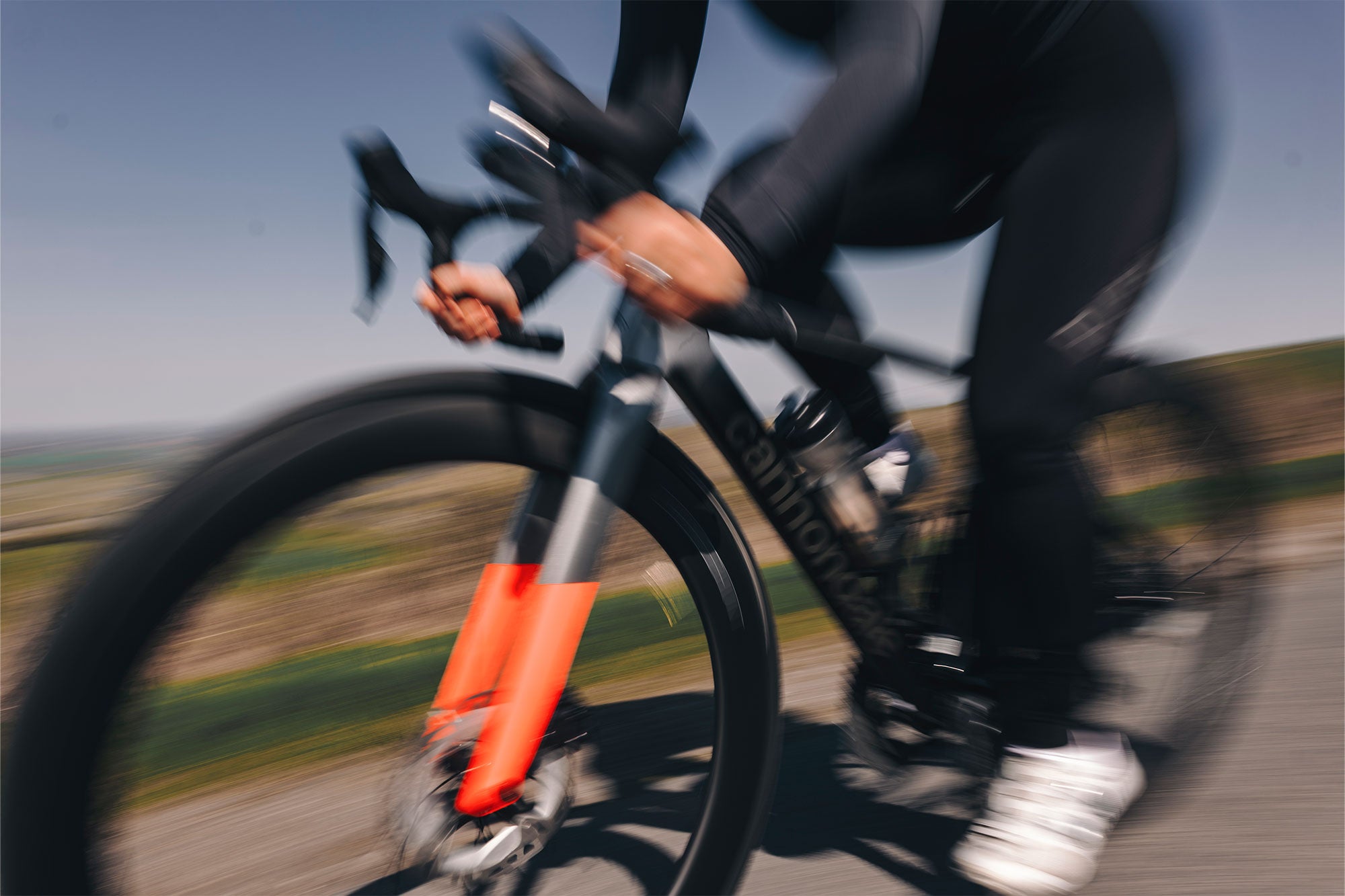 HUNT 54-58 Aerodynamicist UD Carbon Spoke Disc Wheelset - Lightweight Road Bike Wheels for Racing & Performance Cycling