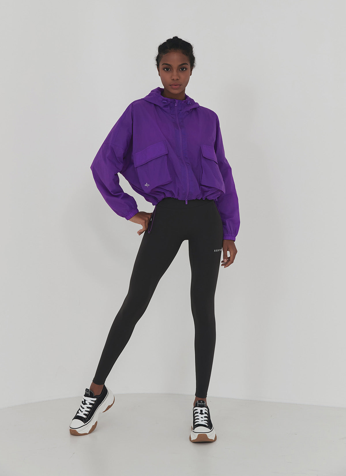 Stylish 2-Way Crop Hood Windbreaker Jacket for Women - Lightweight & Breathable for Outdoor Activities, Running, and Casual Wear