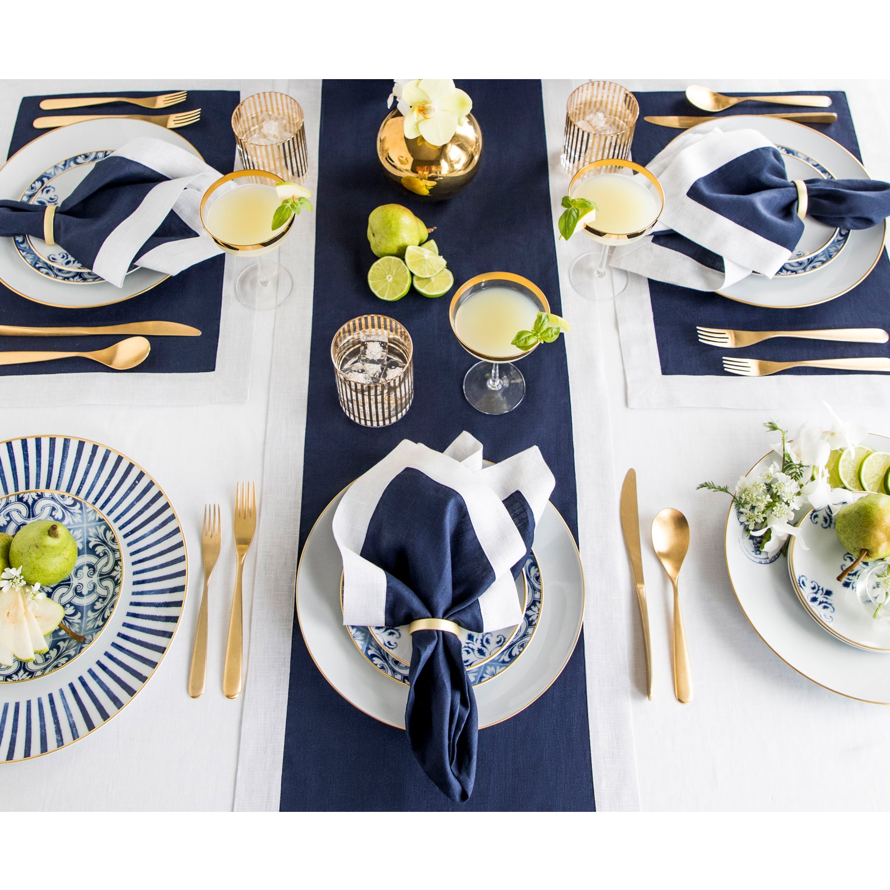 Festive Edge Table Runner - Elegant Holiday Dining Decor for Christmas, Thanksgiving & Parties | Perfect for Home, Events & Special Occasions