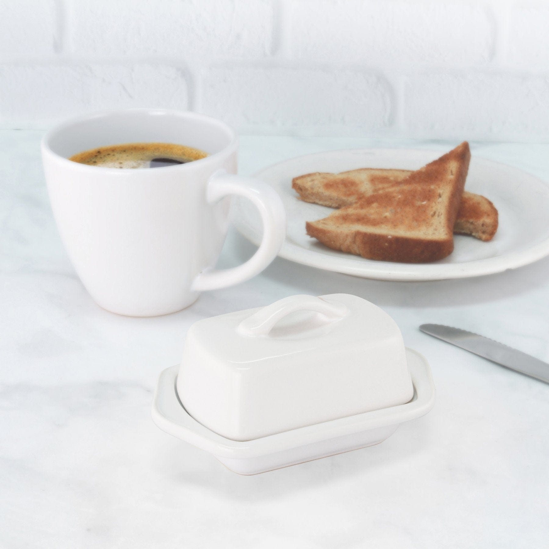 Chantal Mini Butter Dish with Lid - Airtight Ceramic Butter Keeper for Fresh Spreadable Butter - Perfect for Kitchen, Dining Table, Breakfast & Brunch