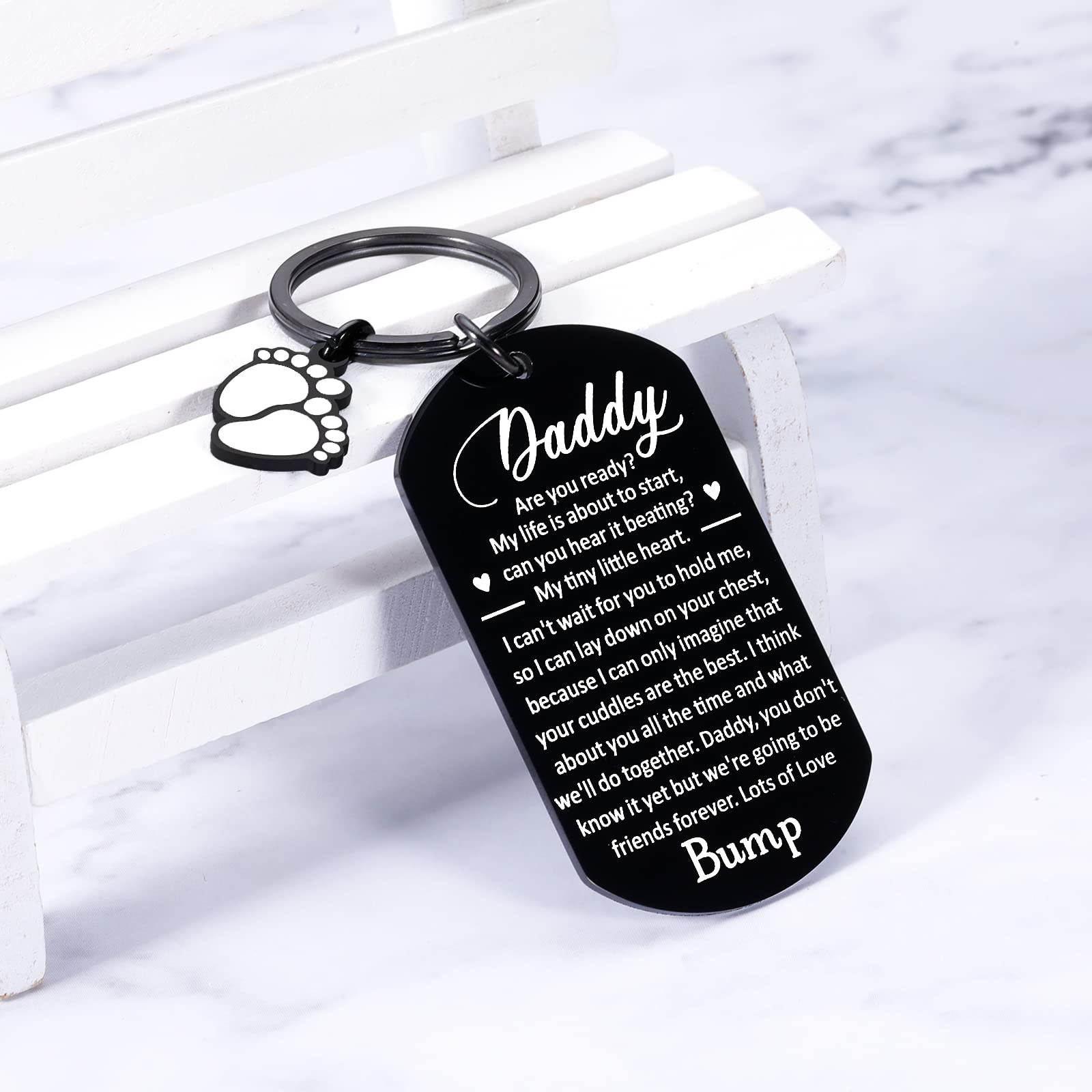 First Time Dad Gifts - Engraved Keychain for New Father, Pregnancy Announcement, Baby Shower, Father's Day, Christmas & Valentine's Day - Perfect Gift from Wife & Kids for Soon-to-Be Dads (Ideal for Baby Reveal & Special Occasions)