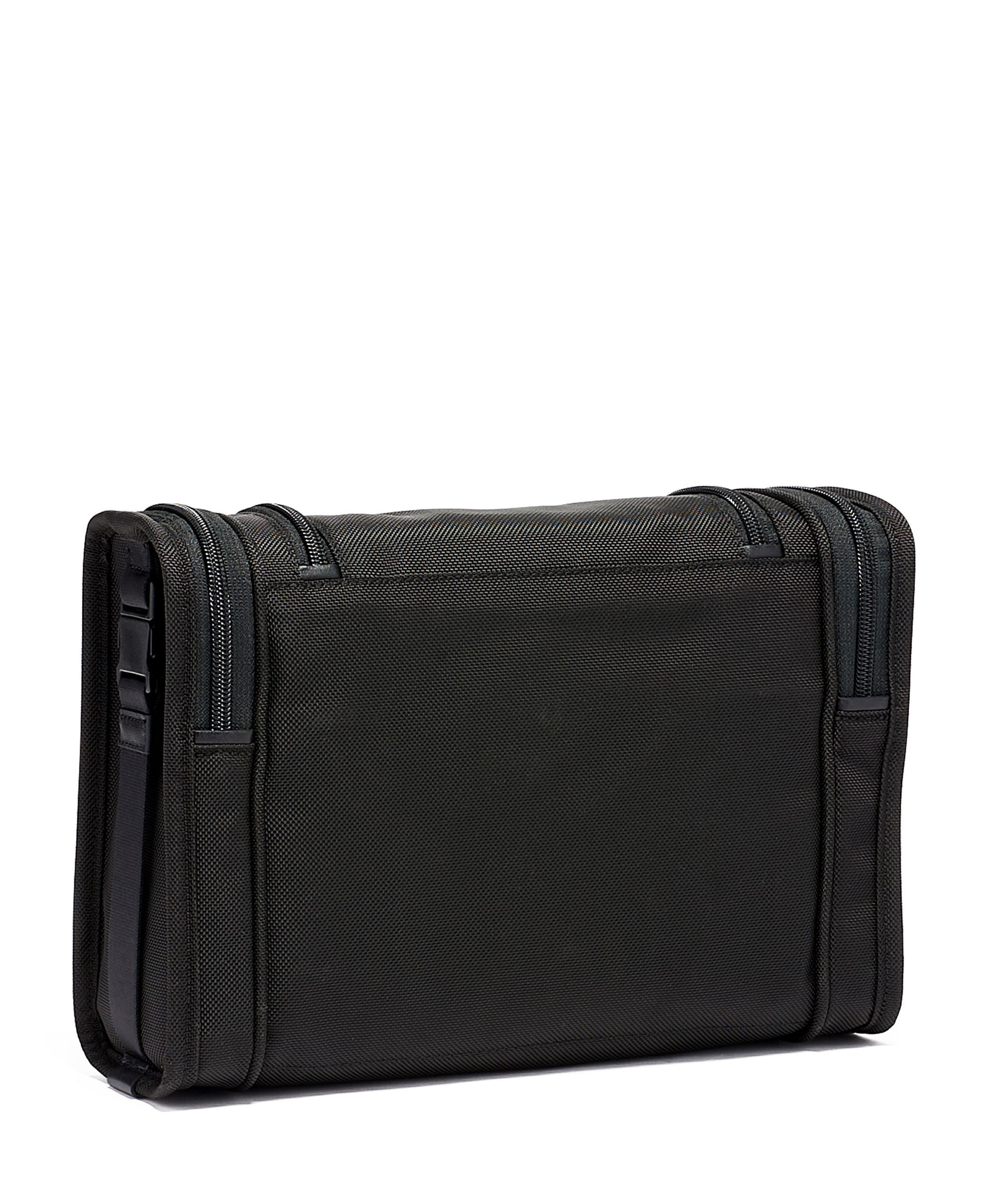Tumi Alpha Hanging Travel Kit - Premium Men's Toiletry Bag for Business Travel & Weekend Getaways - Perfect for Toiletries, Grooming Essentials & Travel Accessories Organization