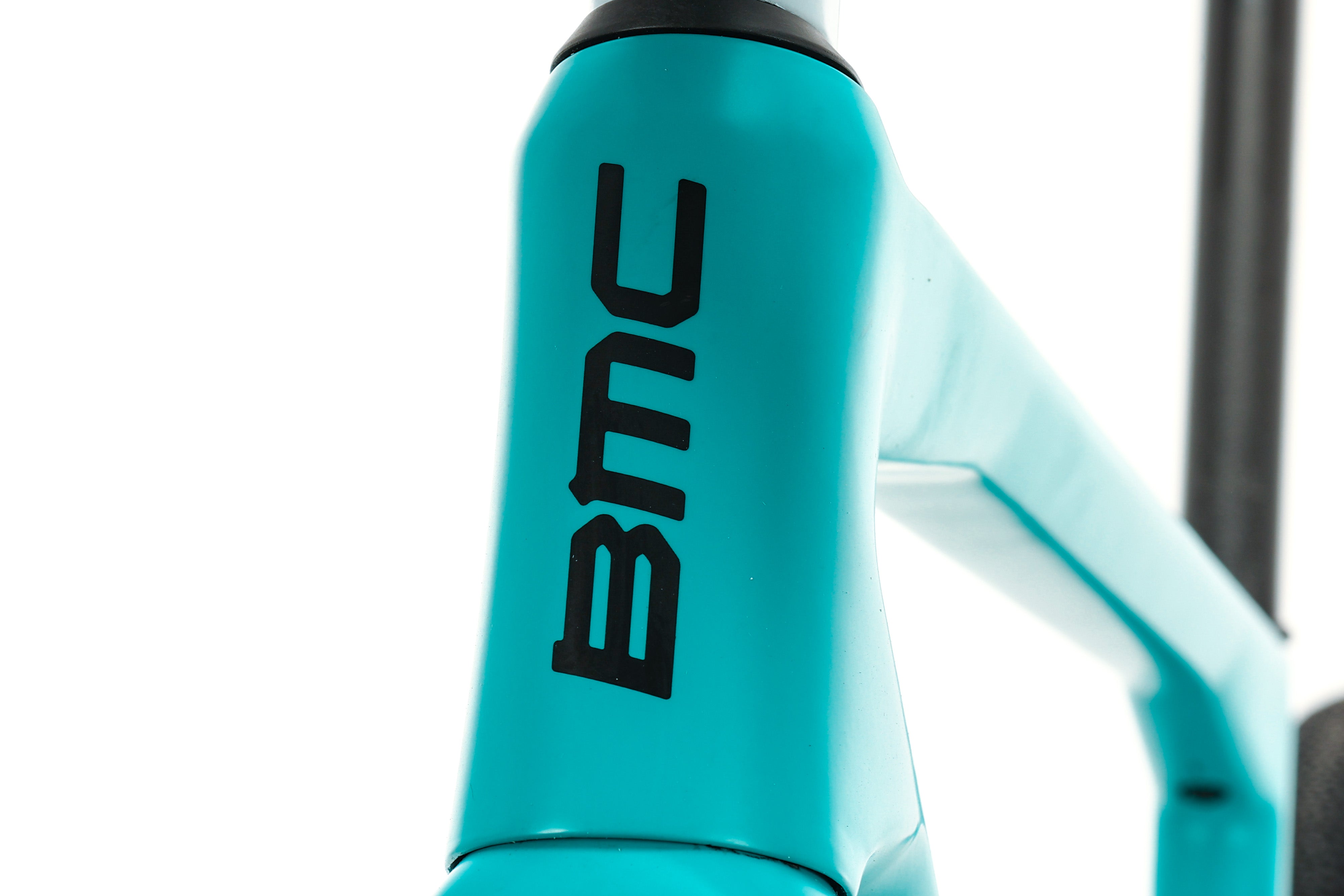 BMC Kaius 01 ONE Gravel Bike 2022 - 54cm Carbon Frame, Lightweight & Durable for Off-Road Adventures, Commuting & Bikepacking