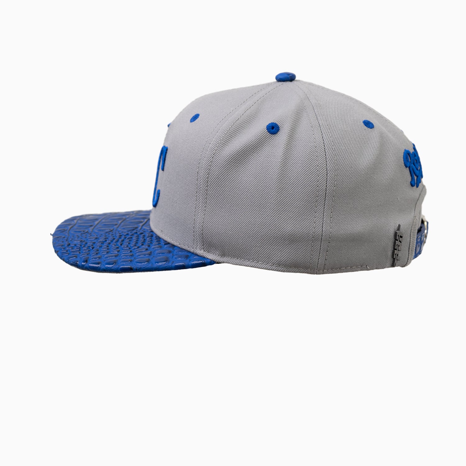 Kansas City Royals MLB Official Leather Visor Strapback Hat - Adjustable Baseball Cap for Men & Women - Perfect for Games, Outdoor Activities & Fan Gear