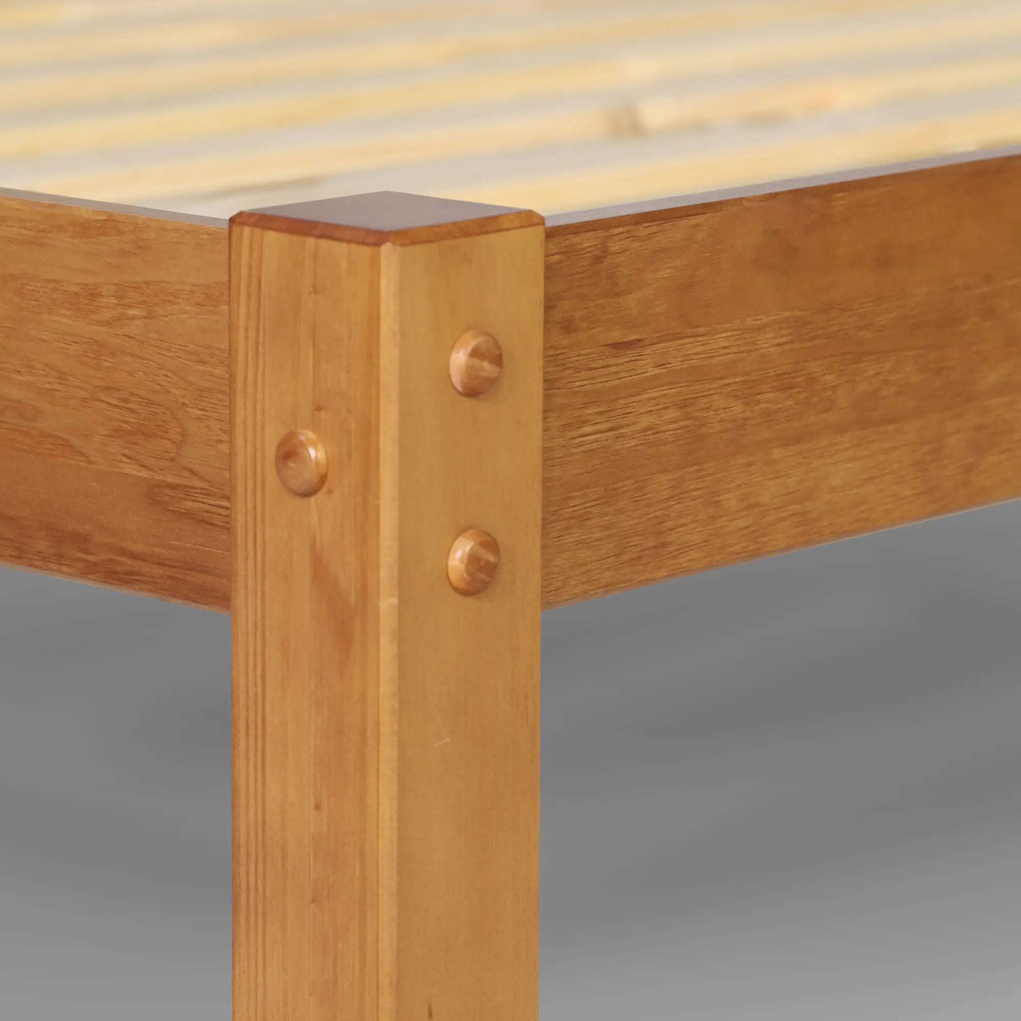 Shaker Panel Platform Bed Frame - Solid Wood Queen Size Bed with Storage, Modern Minimalist Design for Bedroom - Perfect for Small Spaces, Guest Rooms & Apartments