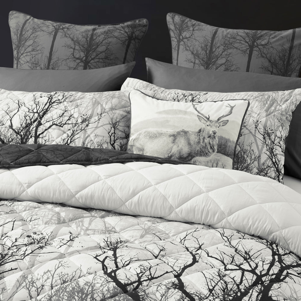 Boscage Black Coverlet Set for Queen & King Size Beds - Soft & Stylish Bedding for Luxurious Bedroom Decor