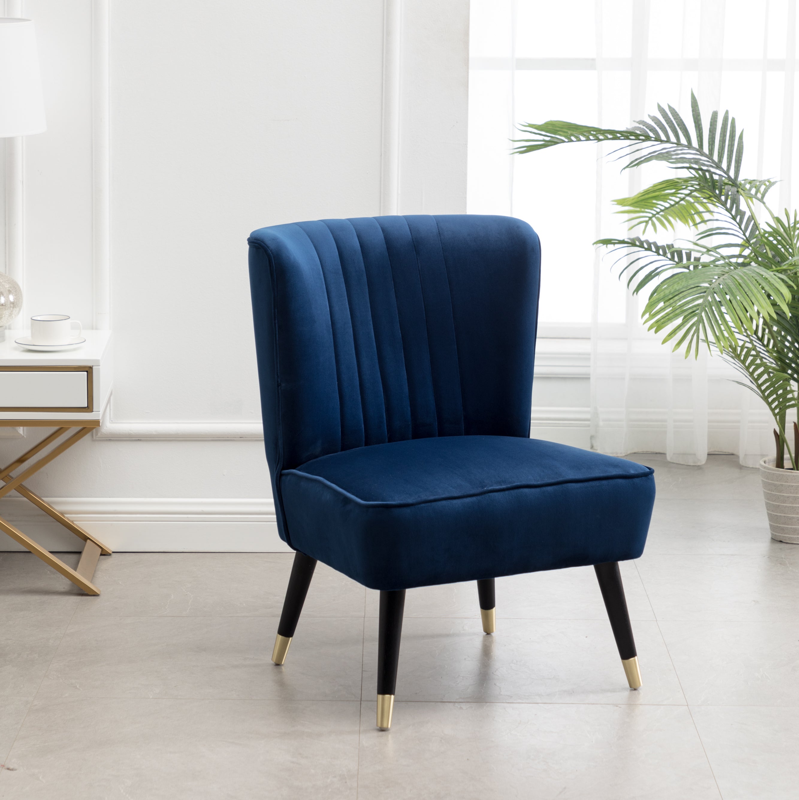 Roundhill Furniture Elon Contemporary Velvet Upholstered Accent Chair - Modern Lounge Chair for Living Room, Bedroom & Office - Soft Velvet Fabric with Sturdy Wooden Legs - Perfect for Reading Nook, Guest Seating or Home Decor