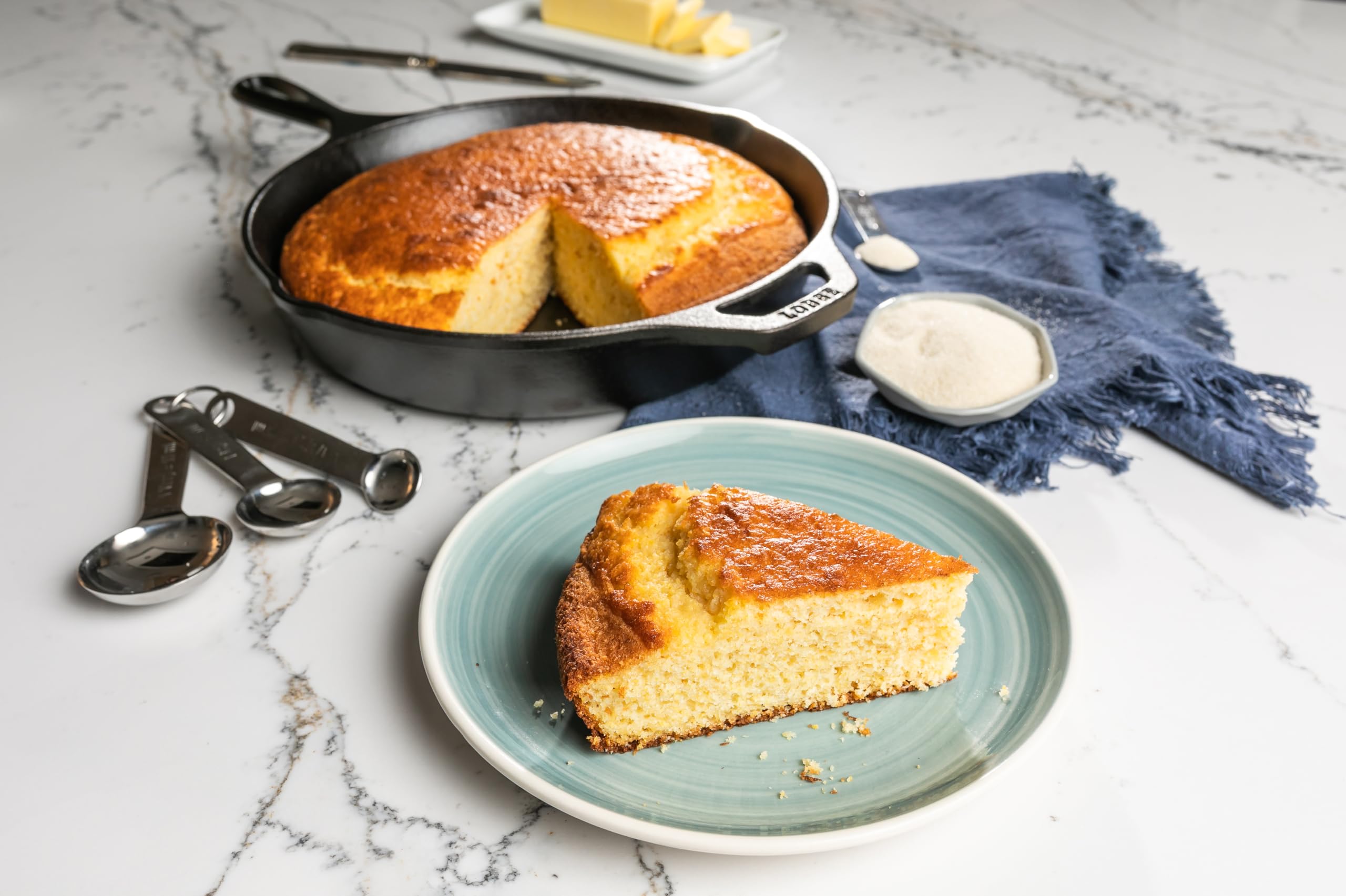 Lodge Cast Iron Skillet Cornbread Mix – Premium 16 oz (4 Pack) for Cast Iron Skillet, Wedge Pan, Cornstick Pan & Muffin Pan – Sweet Spot – Perfect for Baking, Camping & Southern-Style Cooking