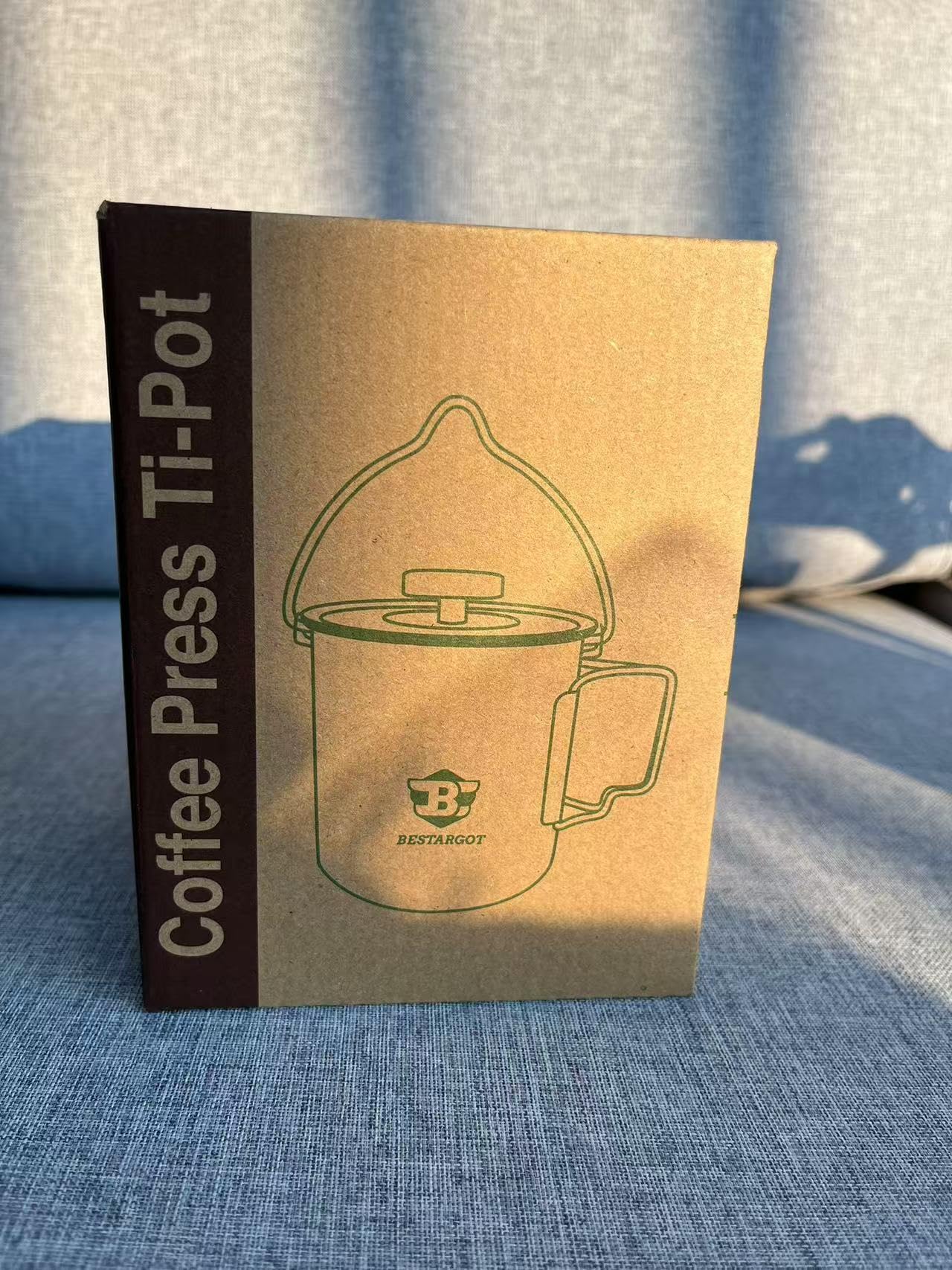 Bestargot Titanium Pot 750ml - Ultralight Portable French Press Coffee Maker & Camping Cookware | Survival Gear for Backpacking, Hiking & Outdoor Adventures | Compatible with Camp Stoves & Backpacking Burners | Perfect for Camping, Travel & Emergency Preparedness