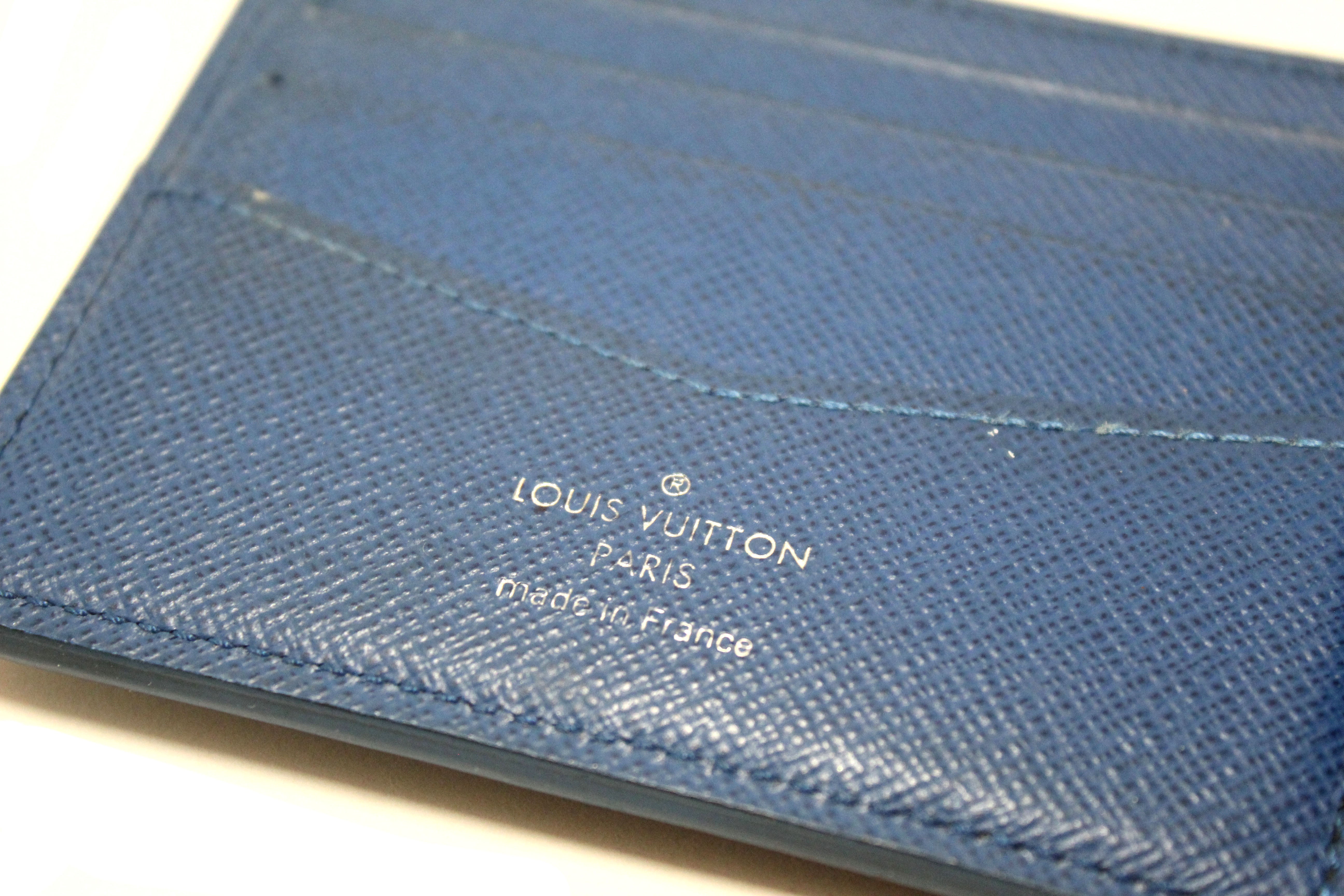 Authentic Louis Vuitton Damier Graphite Canvas Slim Men's Wallet - Luxury RFID-Blocking Bifold for Everyday Use & Travel