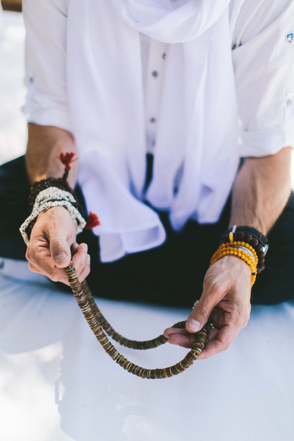 Authentic Himalayan Bone Mala Beads - 108 Prayer Beads for Meditation, Yoga & Spiritual Practice - Buddhist & Hindu Prayer Necklace for Mindfulness & Stress Relief