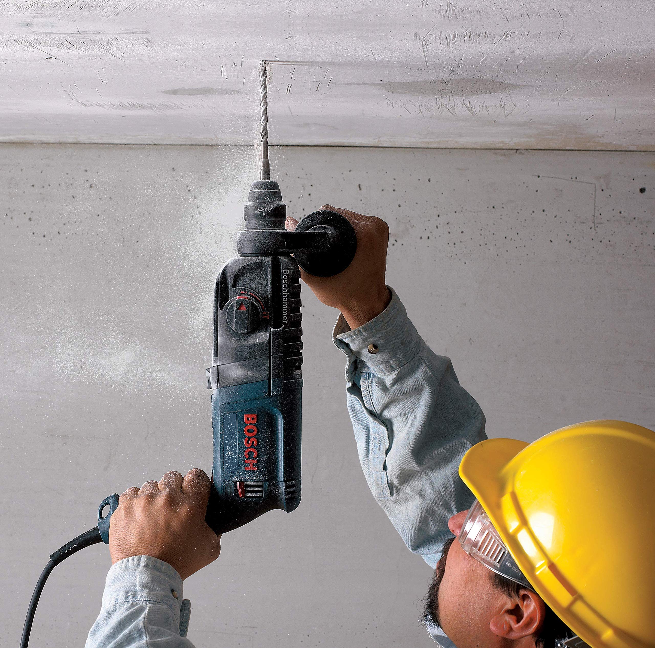 Bosch 11250VSRD 6.1 Amp 3/4-Inch Rotary Hammer Drill with Dust Collection System - Perfect for Concrete Drilling, Masonry Work & Demolition Projects