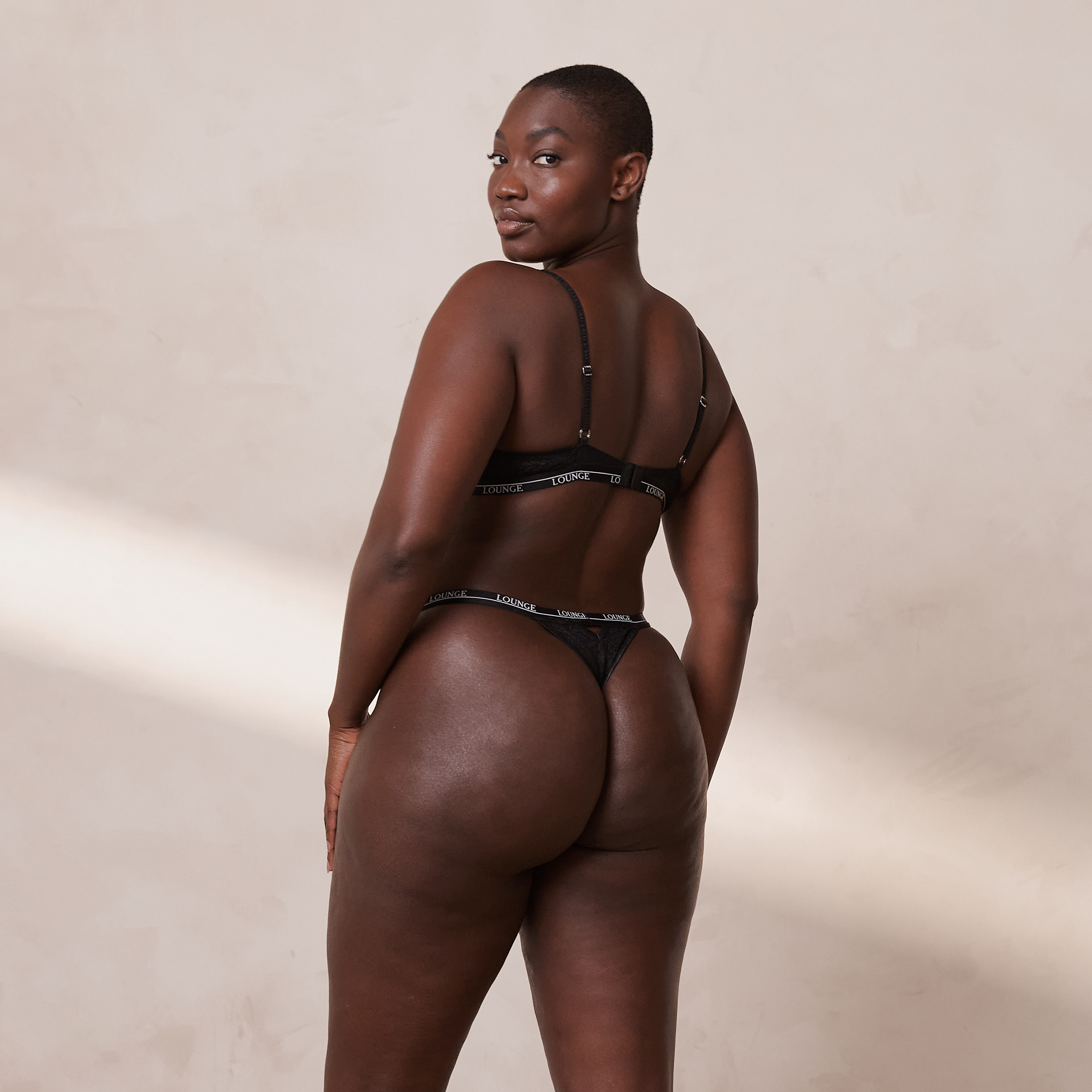 Royal Balcony Bra - Black Lace Underwire Push Up Bra for Women | Perfect for Date Nights, Special Occasions & Everyday Wear