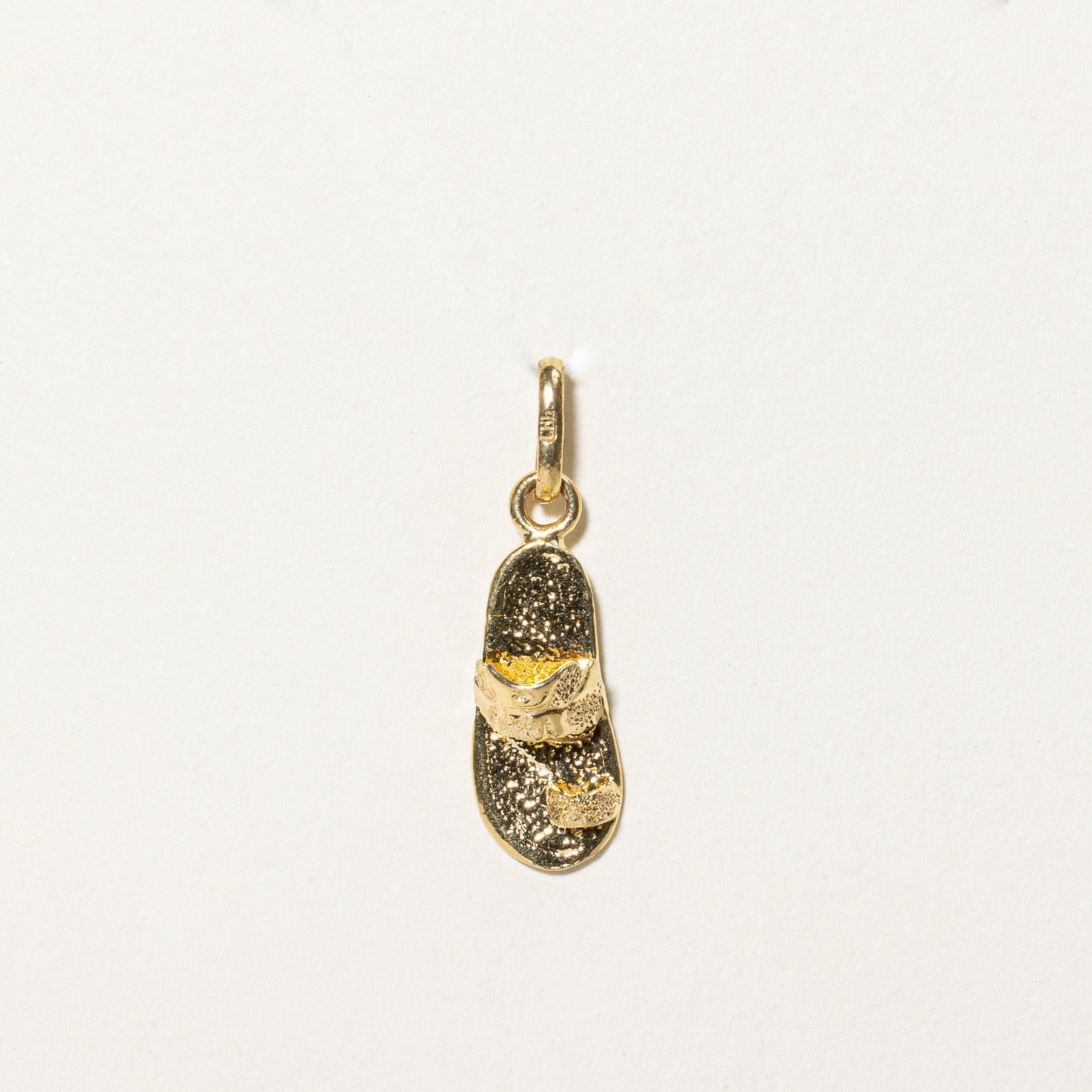 10K Yellow Gold Sandal Charm Pendant for Women - Elegant Foot Jewelry for Necklaces & Bracelets - Perfect for Beach Vacations, Summer Outfits and Gift Giving