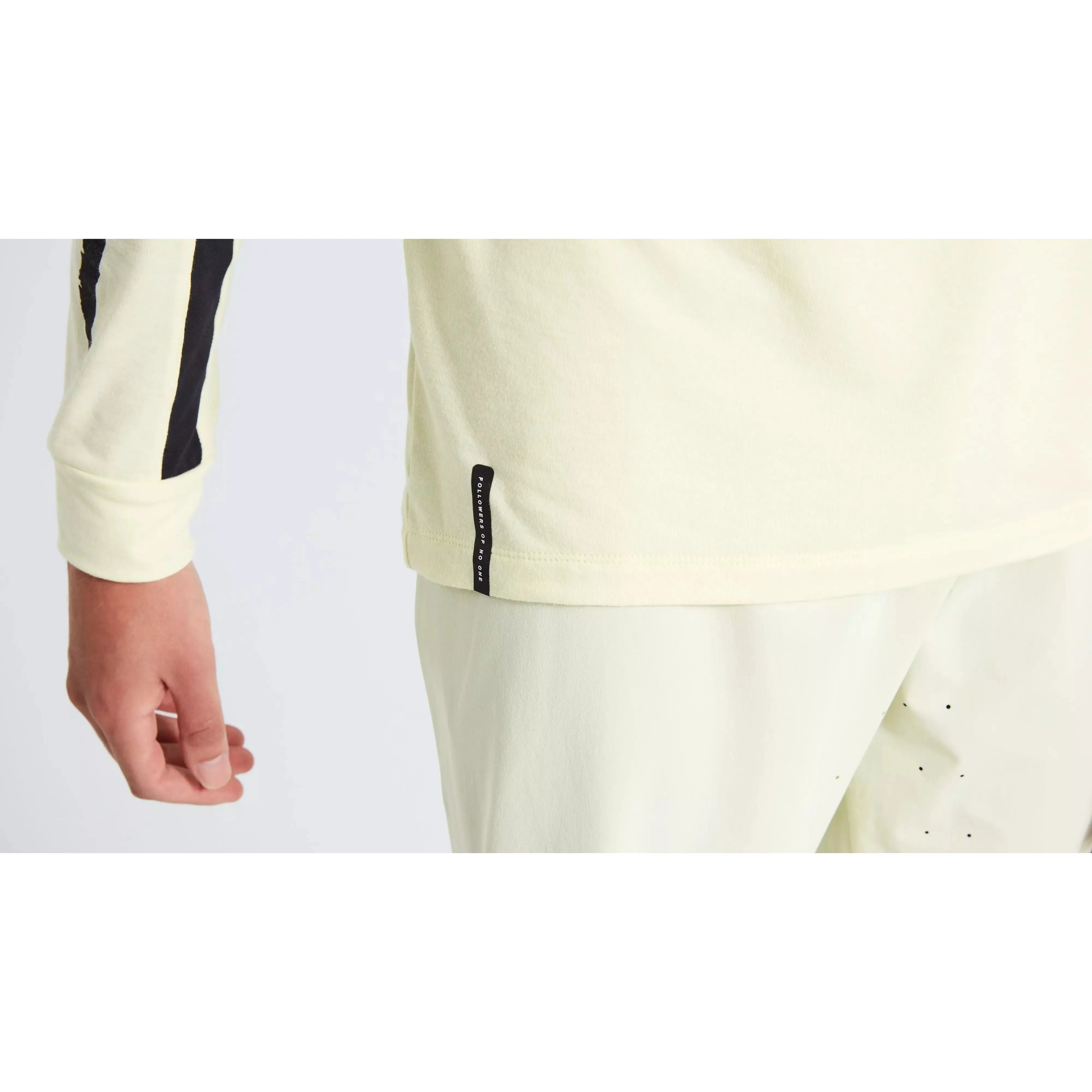 Specialized Men's Butter Trail Long Sleeve MTB Jersey - Breathable & Comfortable Cycling Shirt for Mountain Biking & Gravity Riding - Perfect for Trail Adventures & Enduro Racing