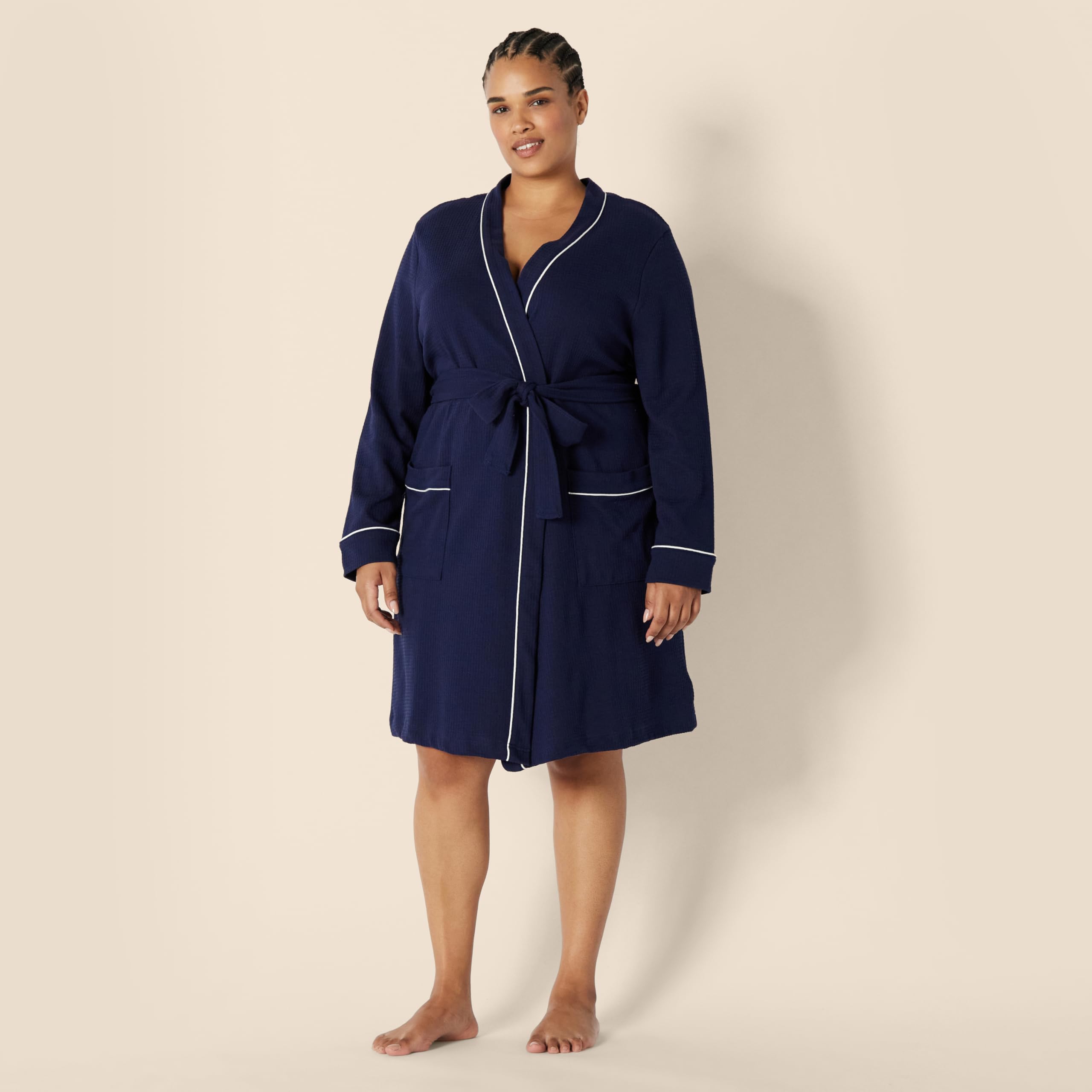 Amazon Essentials Women's Lightweight Waffle Mid-Length Robe - Plus Size Options - Soft & Comfortable Bathrobe for Spa, Lounge & Relaxation at Home