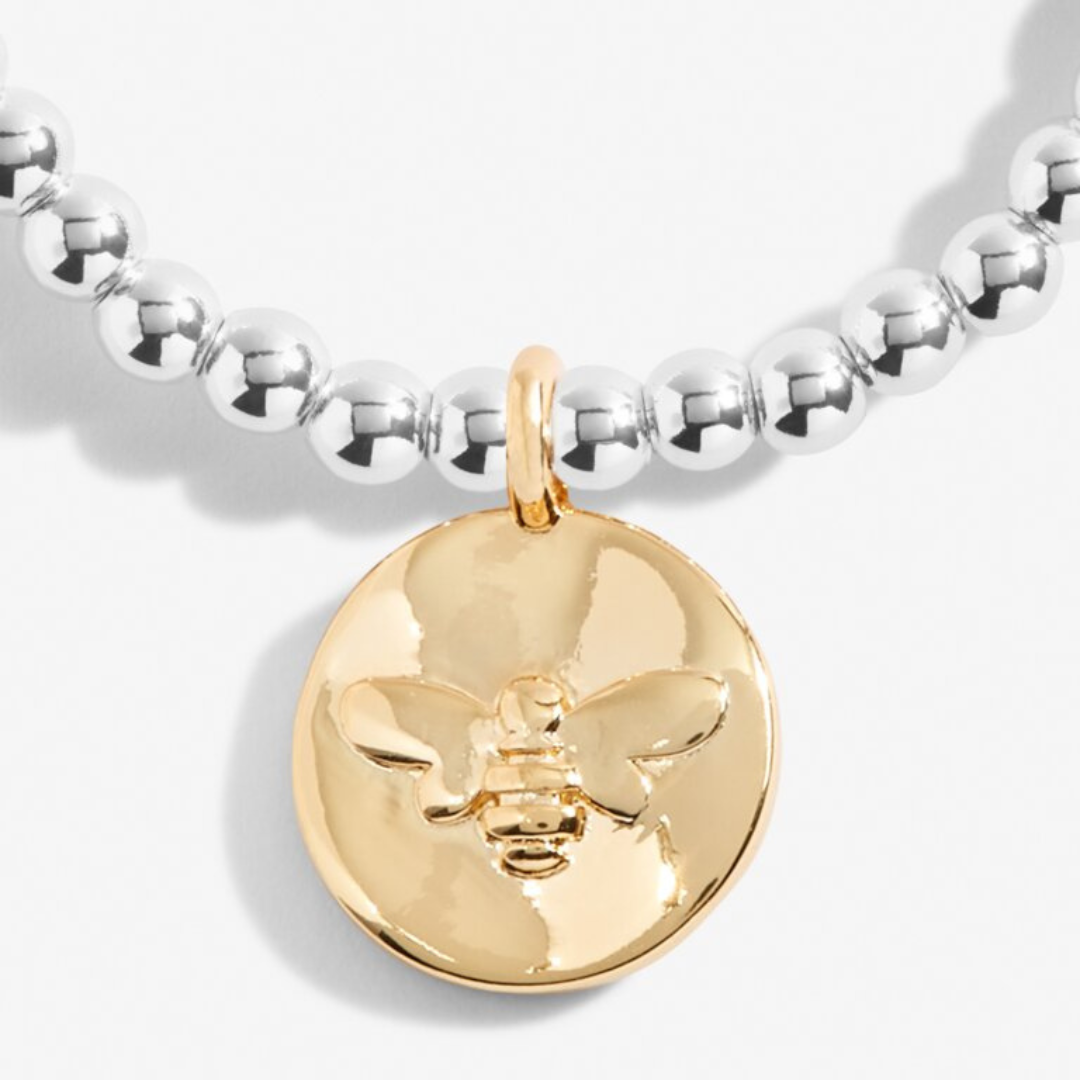 Joma Jewellery Bee Charm Bracelet - Lucky Bee Bracelet for Women, Dainty Gold Bee Jewelry, Cute Bee Pendant for Everyday Wear, Perfect Gift for Birthday, Anniversary & Friendship
