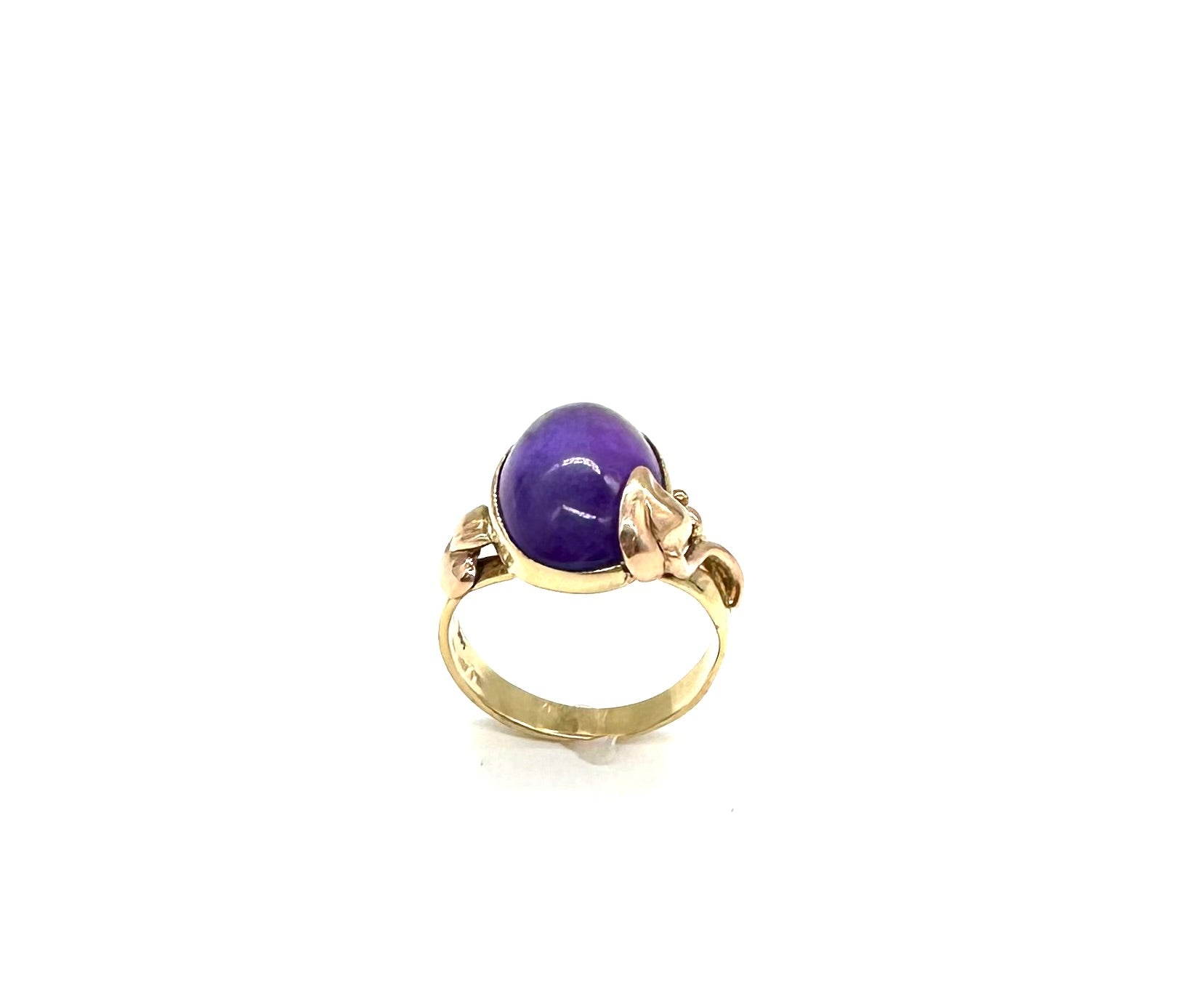 Oval Amethyst Bezel Set Ring - Elegant Purple Gemstone Jewelry for Women | Perfect for Weddings, Anniversaries & Special Occasions