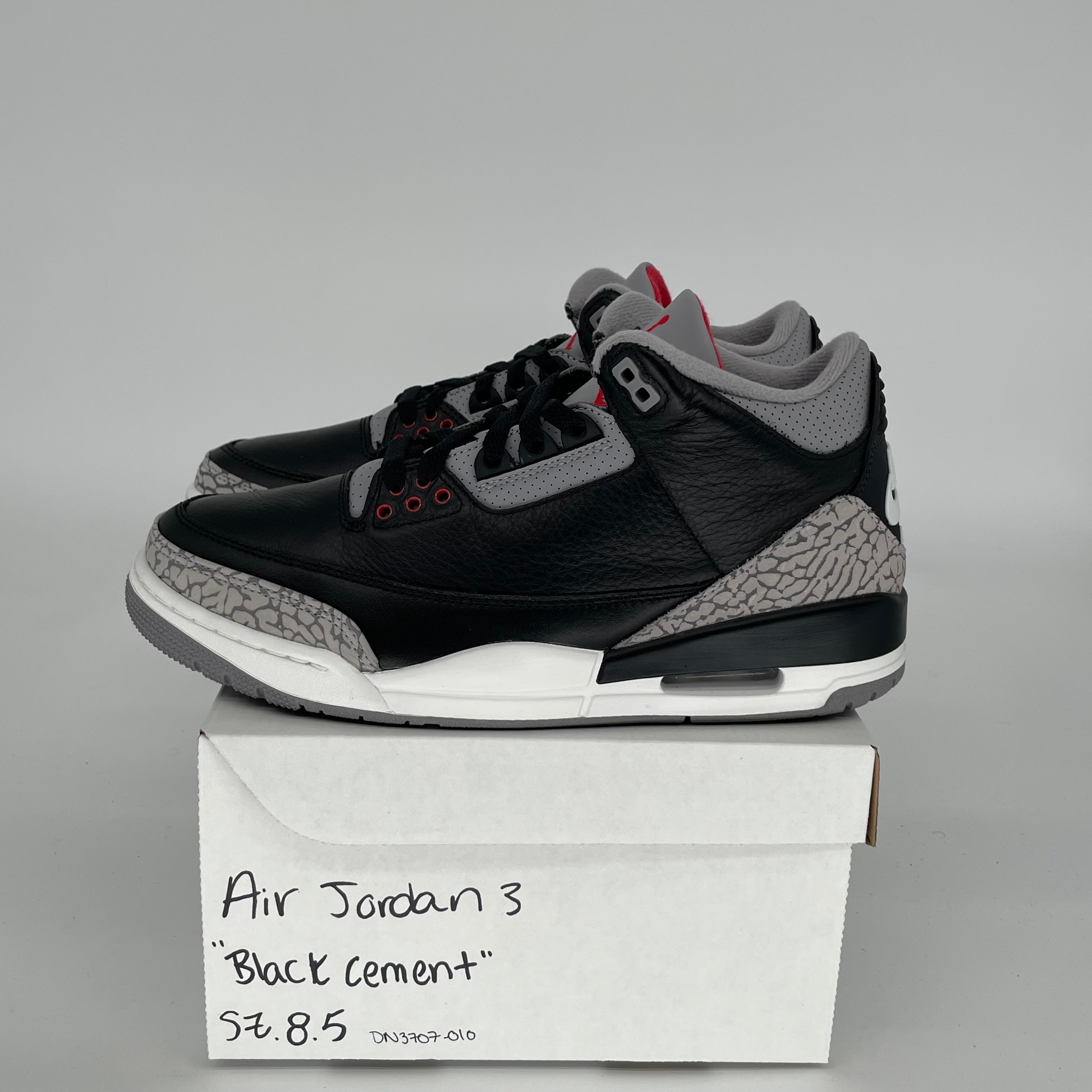 AIR JORDAN 3 Retro Black Cement Men's Basketball Shoes Size 8.5 DN3707-010 - Perfect for Streetwear, Sneaker Collection & Casual Outfits
