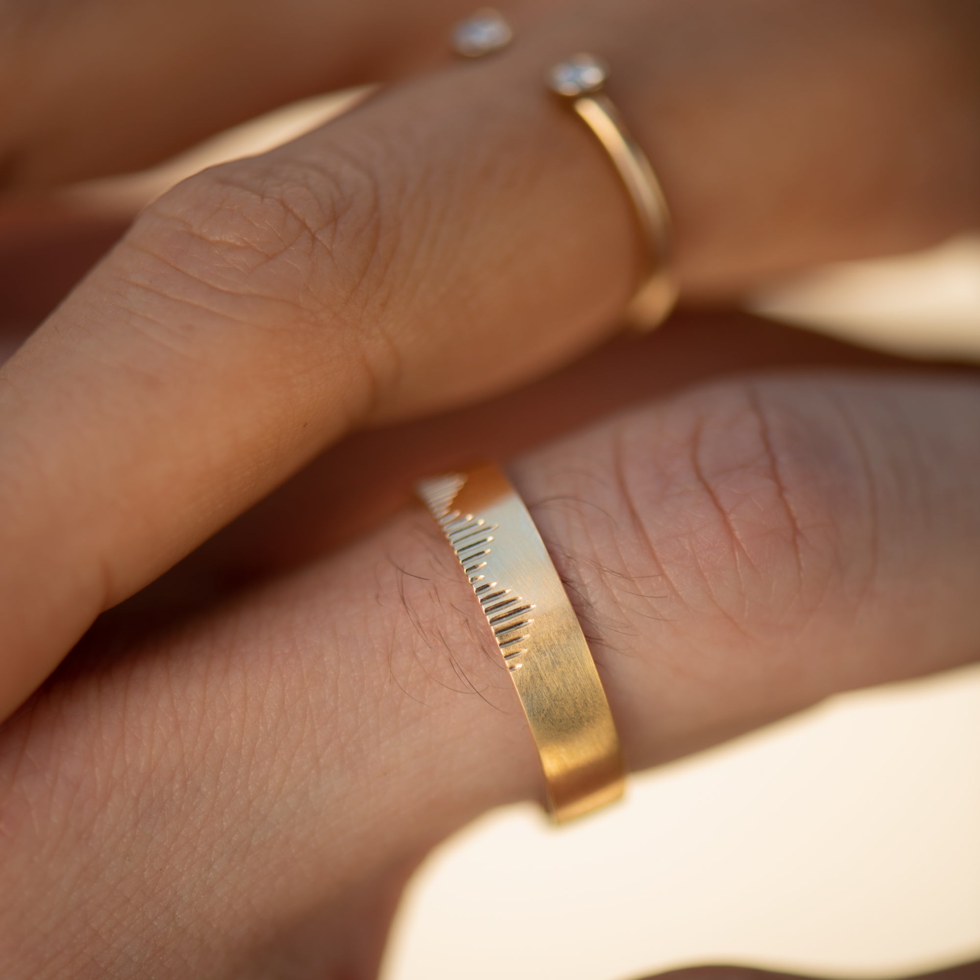 Premium 14K Gold Wedding Band Set for Men & Women - Elegant Mountain Climbers Design for Hiking & Outdoor Enthusiasts