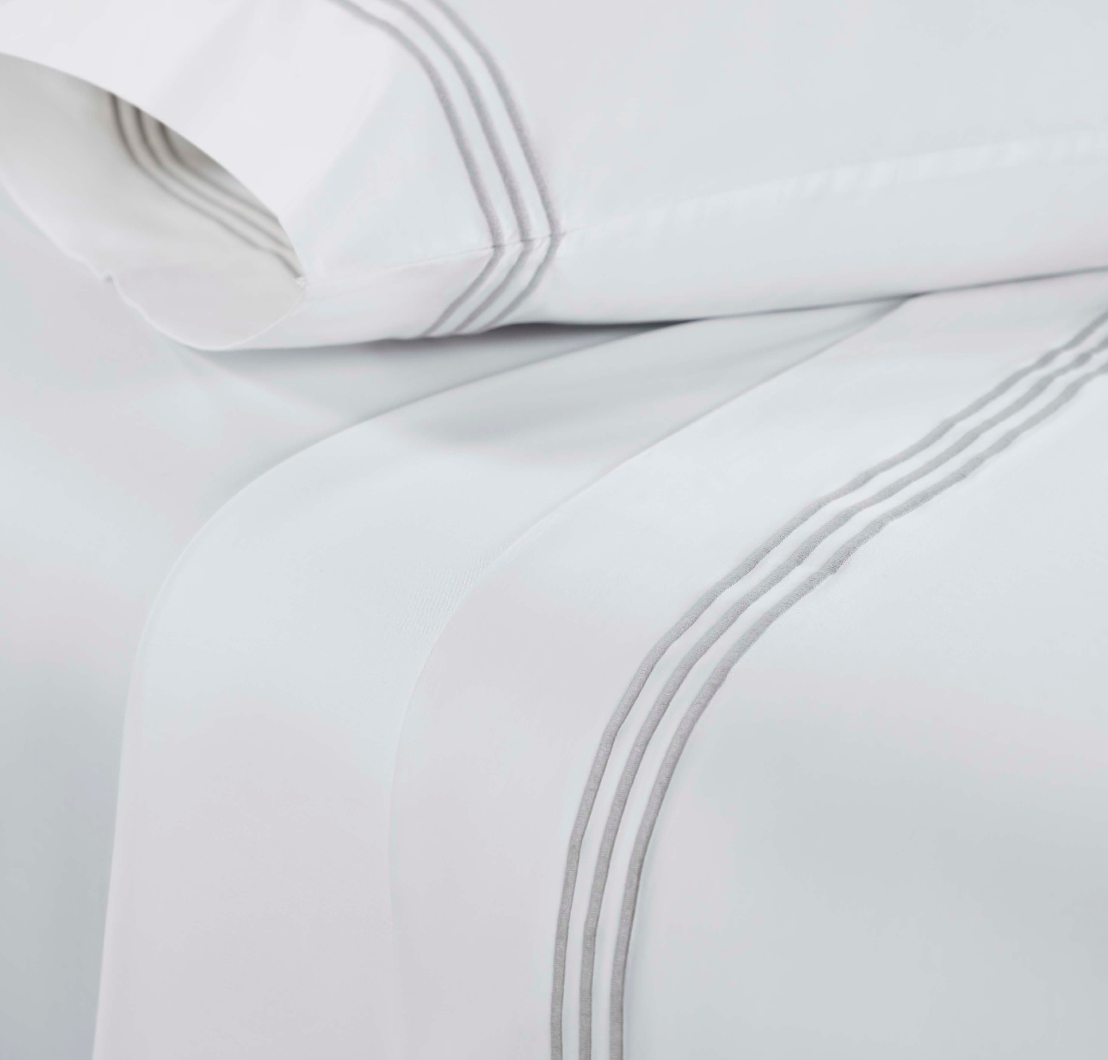 Brandon Cotton 3-Line Embroidered Deep Pocket Bed Sheet Set - Queen Size Soft Luxury Sheets for Comfortable Sleep - Perfect for Master Bedroom, Guest Room & Dorm