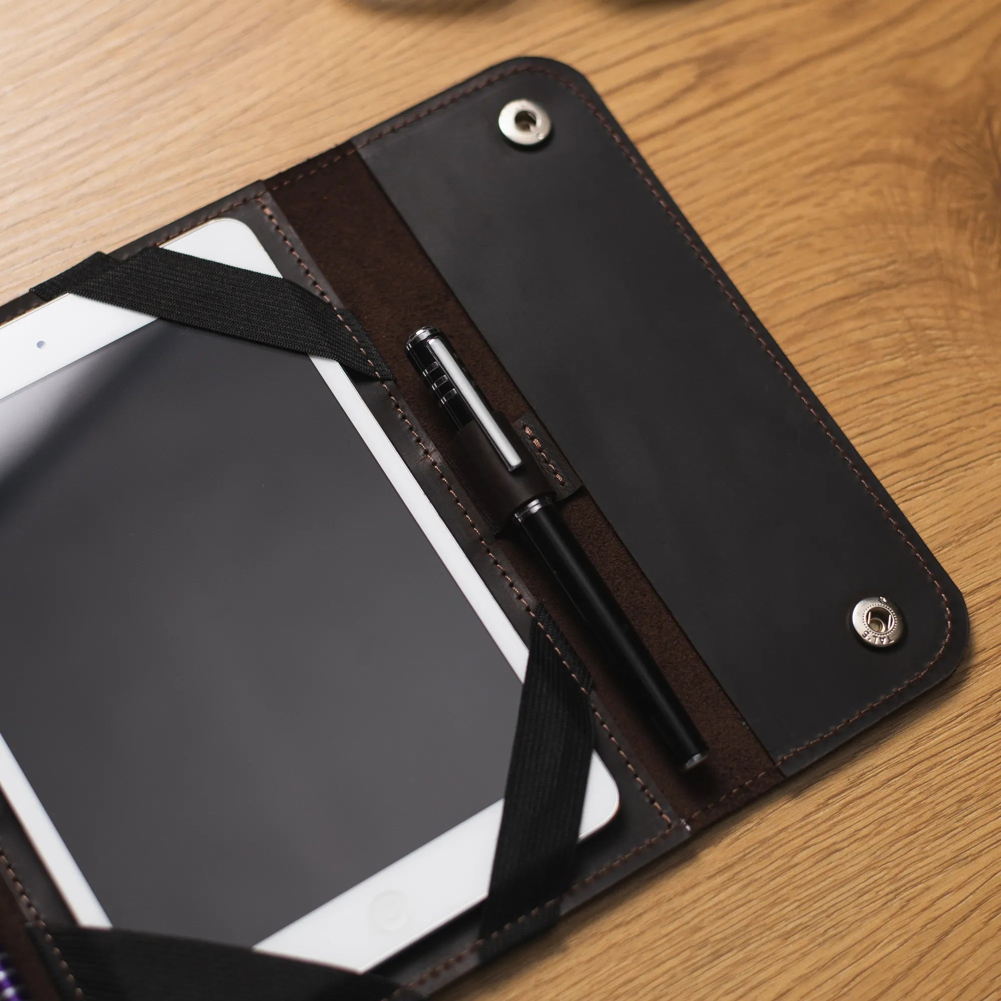 Premium Genuine Leather iPad Portfolio Case - Slim Protective Cover for iPad Pro/Air/Mini with Stand Function | Perfect for Business, Travel & Home Use