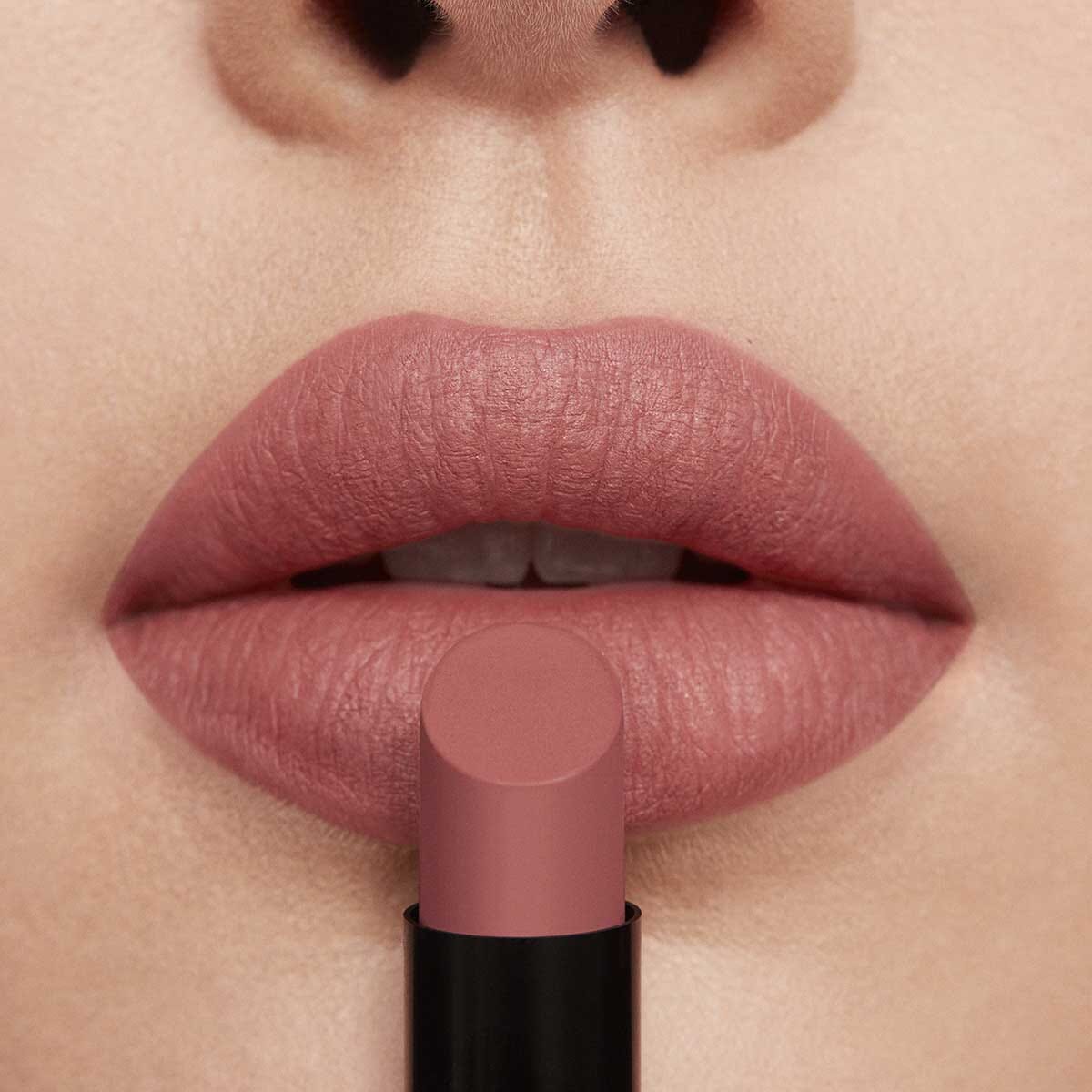 Revlon ColorStay Suede Ink Liquid Lipstick - Long Lasting Matte Lipstick, Shade 005 Hot Girl, Vegan & Cruelty Free - Perfect for Parties, Date Nights & Everyday Wear
