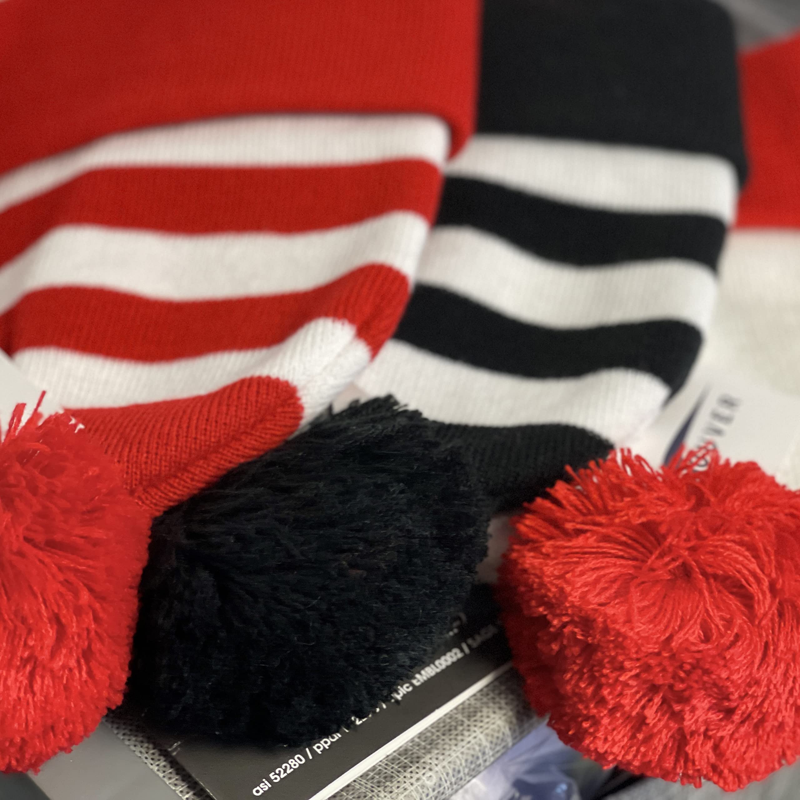 COUVER Unisex Red and White Beanie Hat with Removable Pom Pom - Warm Winter Knit Hat for Men & Women - Perfect for Christmas Costumes, Skiing & Cold Weather Outfits