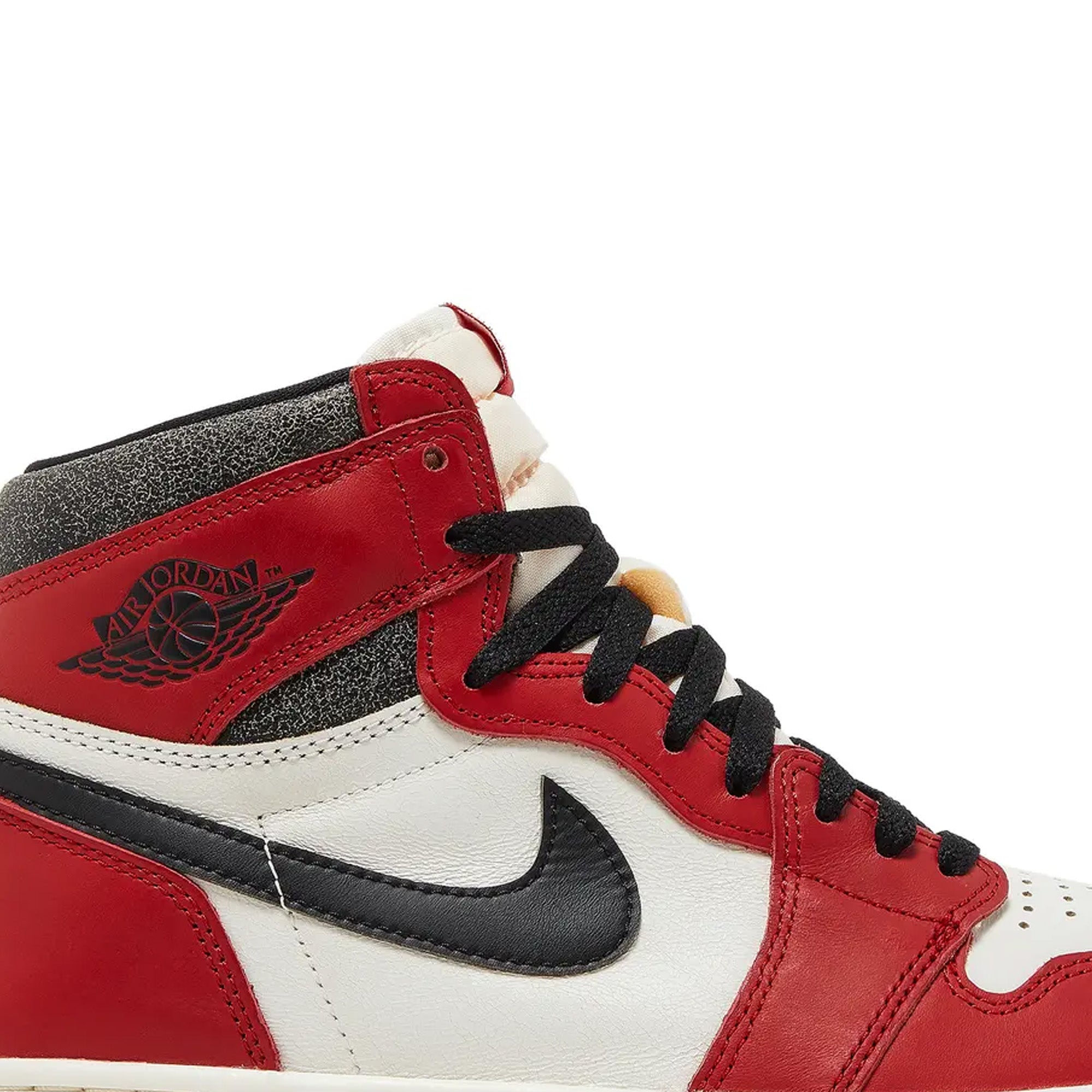 Air Jordan 1 Retro High OG 'Chicago Lost and Found' Sneakers (2022) - Men's Basketball Shoes for Streetwear & Casual Style