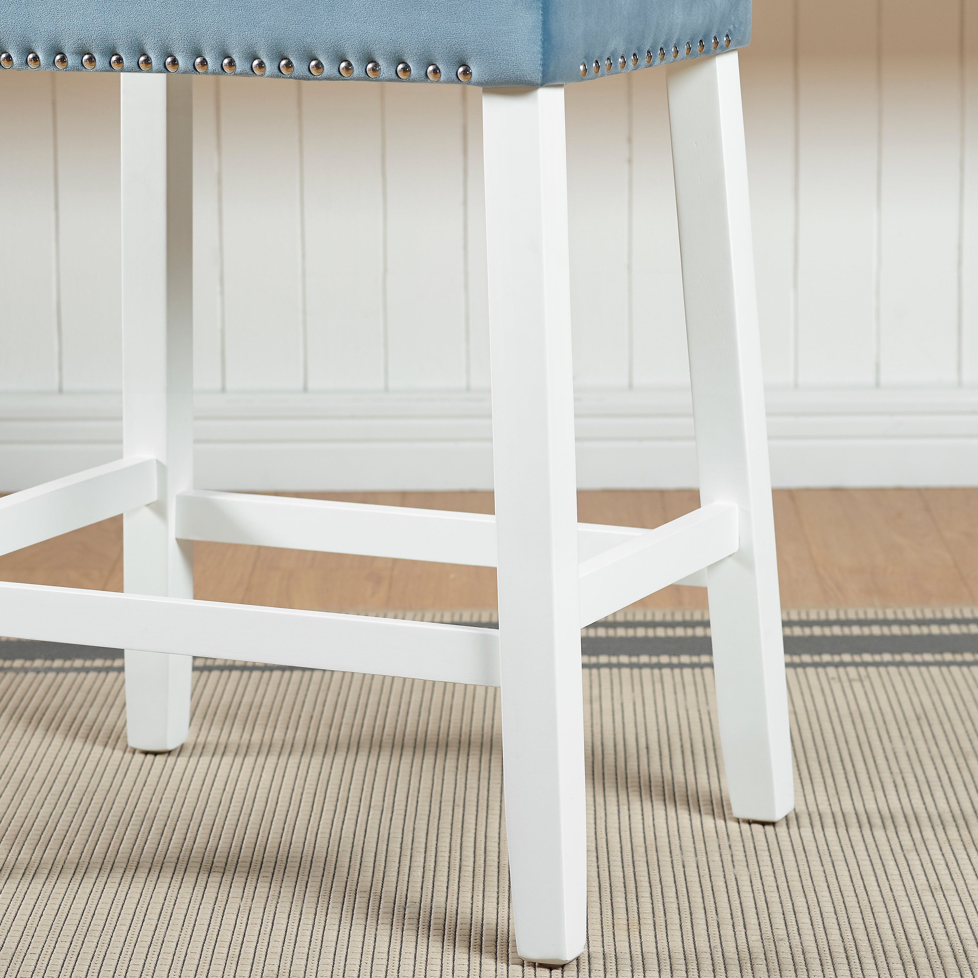 Roundhill Furniture Morovo Set of 2 Velvet Counter Height Bar Stools with Tufted Saddle Seats - White Wash Finish & Blue Velvet Upholstery - Perfect for Kitchen Islands, Breakfast Bars & Home Decor