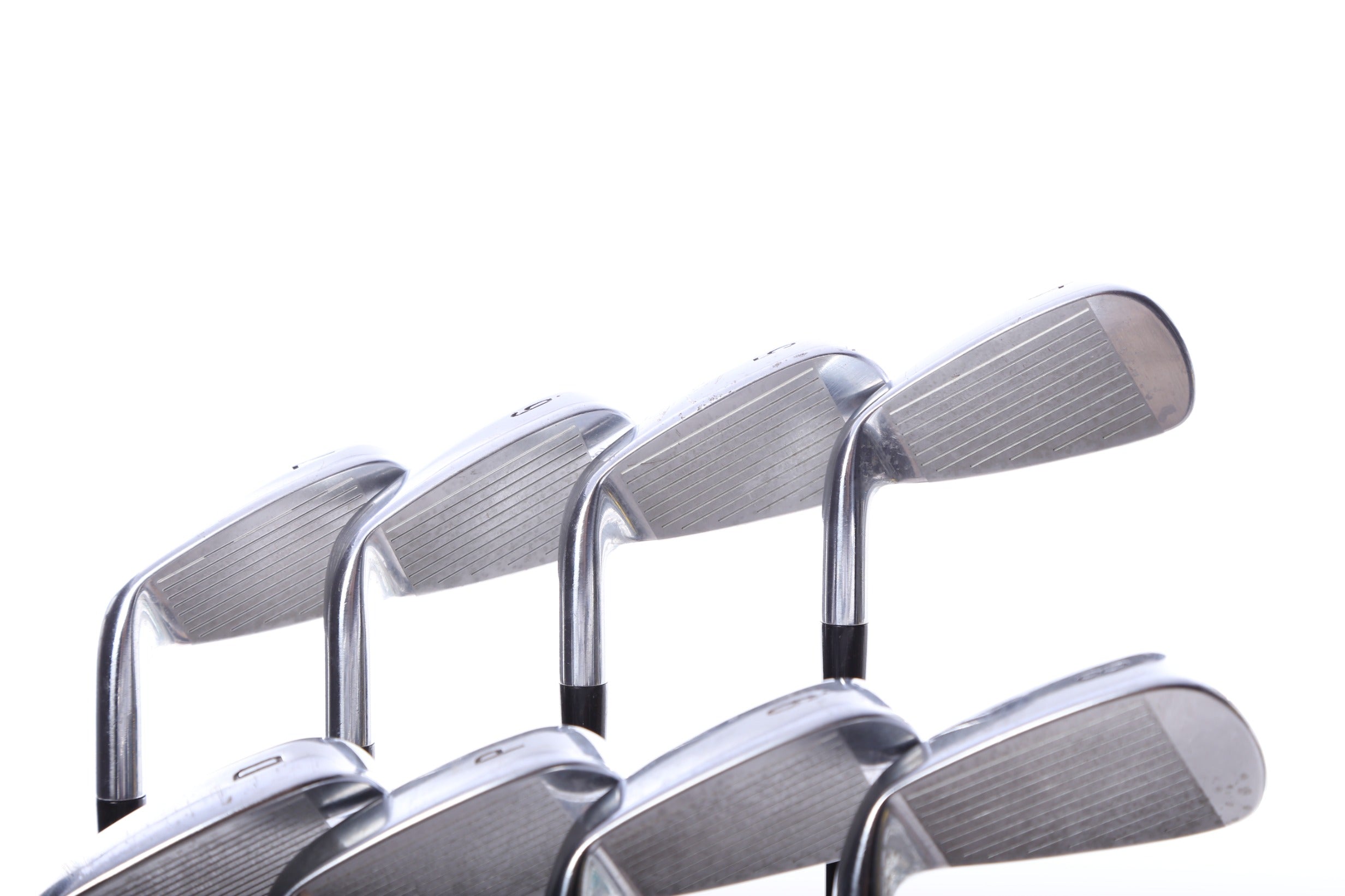 Used Cleveland 588 MT Iron Set - Right Handed 4-PW, DW Stiff Flex Golf Clubs for Men | Premium Forged Irons for Improved Accuracy & Distance | Perfect for Driving Range, Course Play & Tournament Training