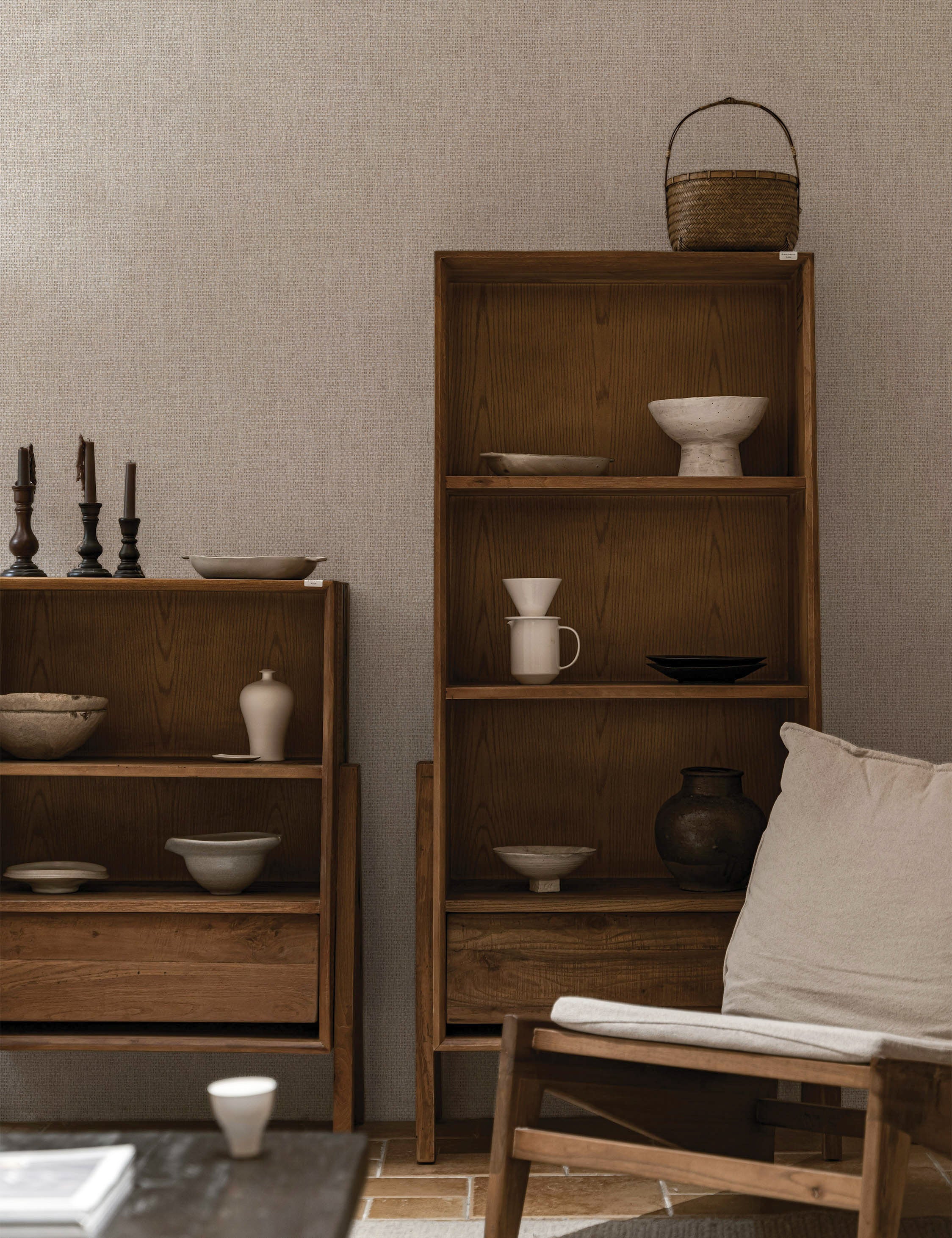 Faux Grasscloth Primitivo Textured Peel and Stick Wallpaper - Self-Adhesive Removable Wallpaper by Jeremiah Brent - Perfect for Bedroom, Living Room, and Home Office Decor