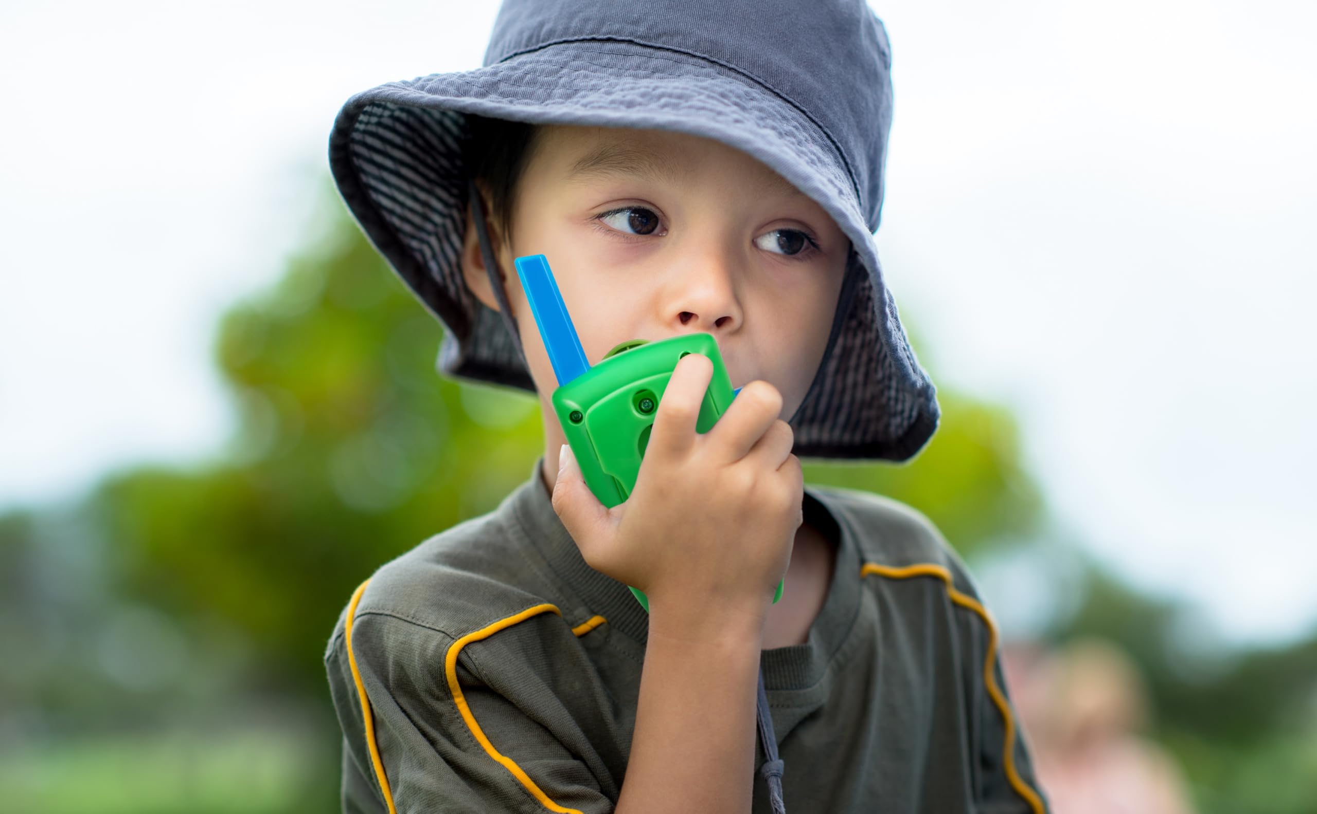 eKids Teenage Mutant Ninja Turtles Walkie Talkies for Kids - Static-Free 2-Way Radios for Indoor & Outdoor Play - Perfect Birthday Gift for TMNT Fans - Great for Backyard Adventures, Camping & Role Play Games