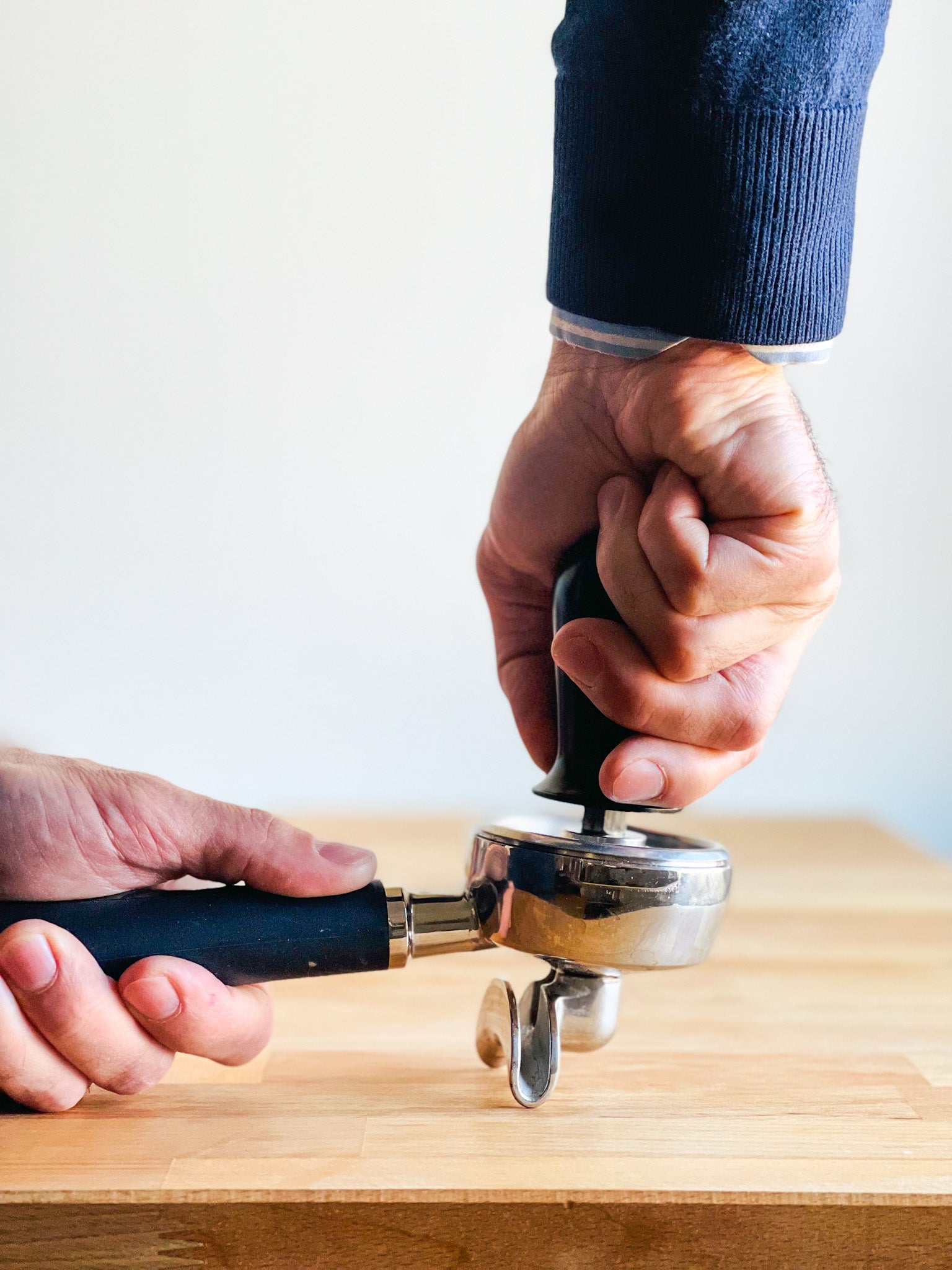 Premium 58mm Calibrated Spring-Loaded Coffee Tamper - Perfect for Espresso Machine & Barista Use at Home or Café