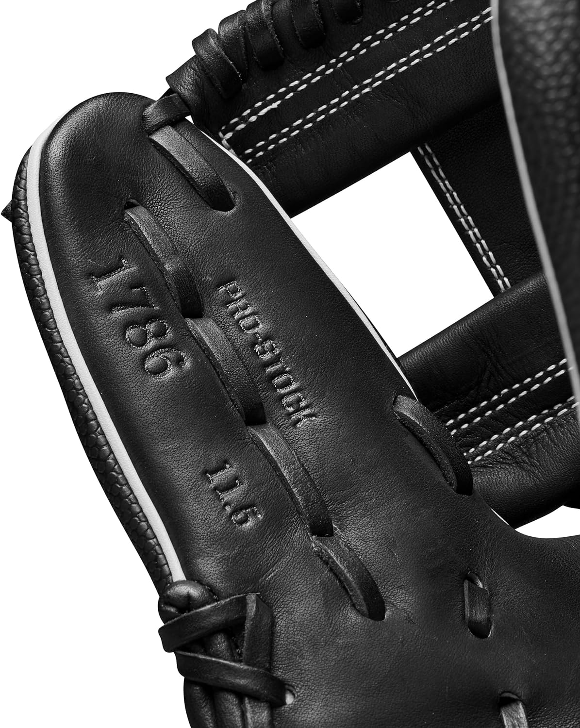 Wilson 2024 A2000 1786SS 11.5-Inch Right-Hand Throw Infield Baseball Glove - Black/White | Premium Leather for Youth & Adult Players - Perfect for Practice, Games & Training