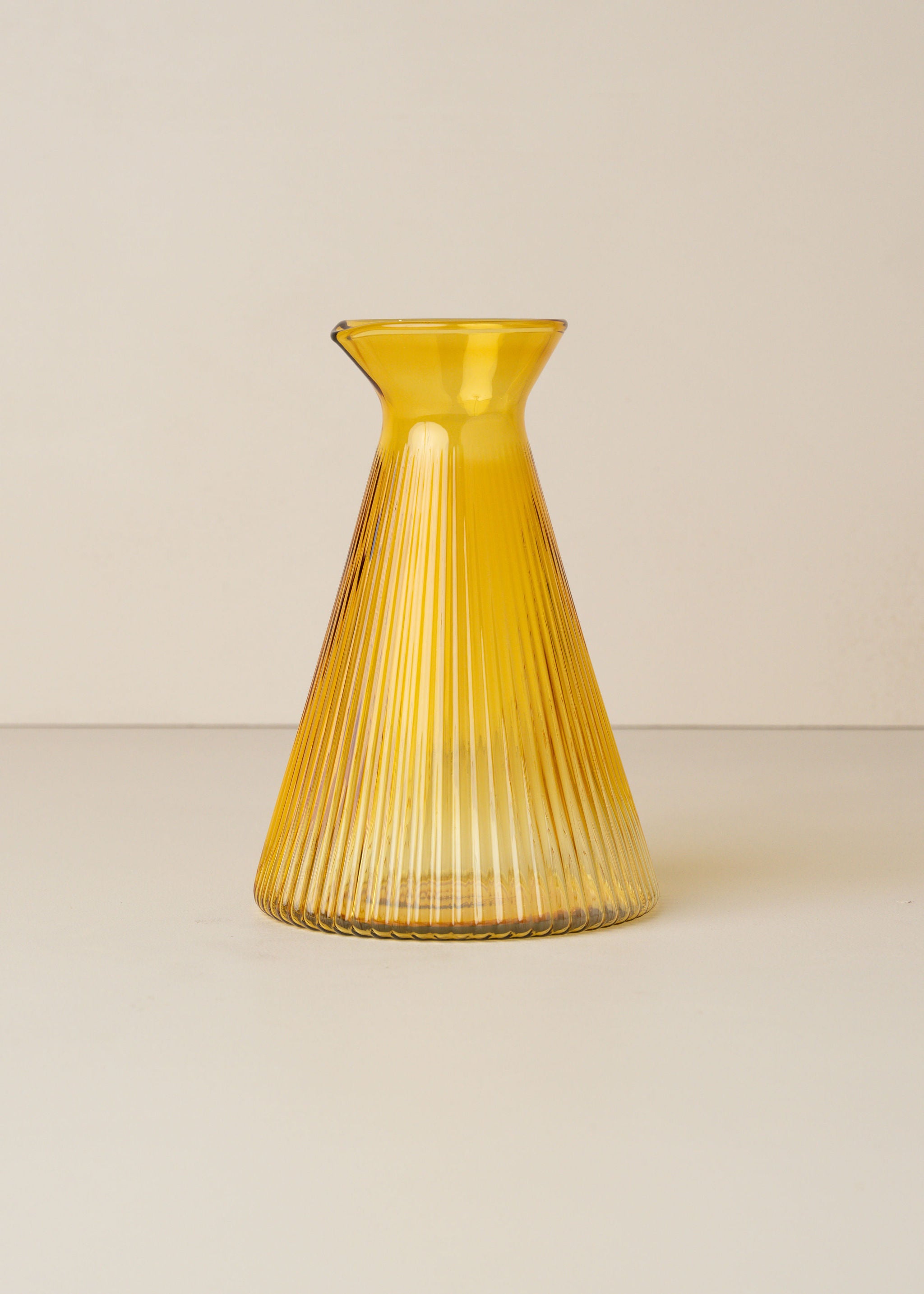 Kairos Angular Carafe with Yellow Topaz Design - Elegant Glass Pitcher for Water, Juice & Iced Tea - Perfect for Home, Kitchen & Entertaining