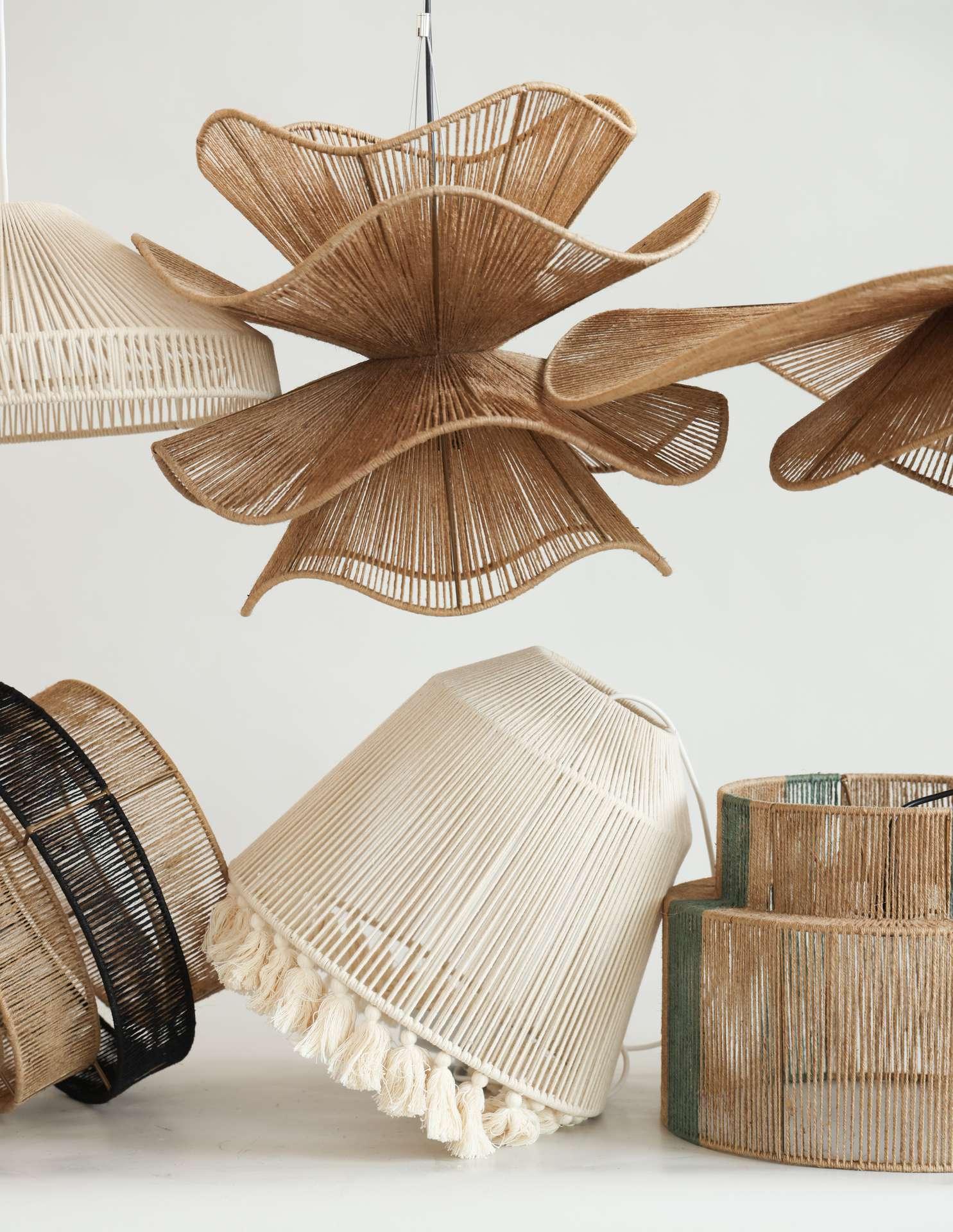 Stylish Chase Tassel Pendant Light Fixture - Modern Hanging Chandelier for Dining Room, Kitchen Island & Bedroom Decor