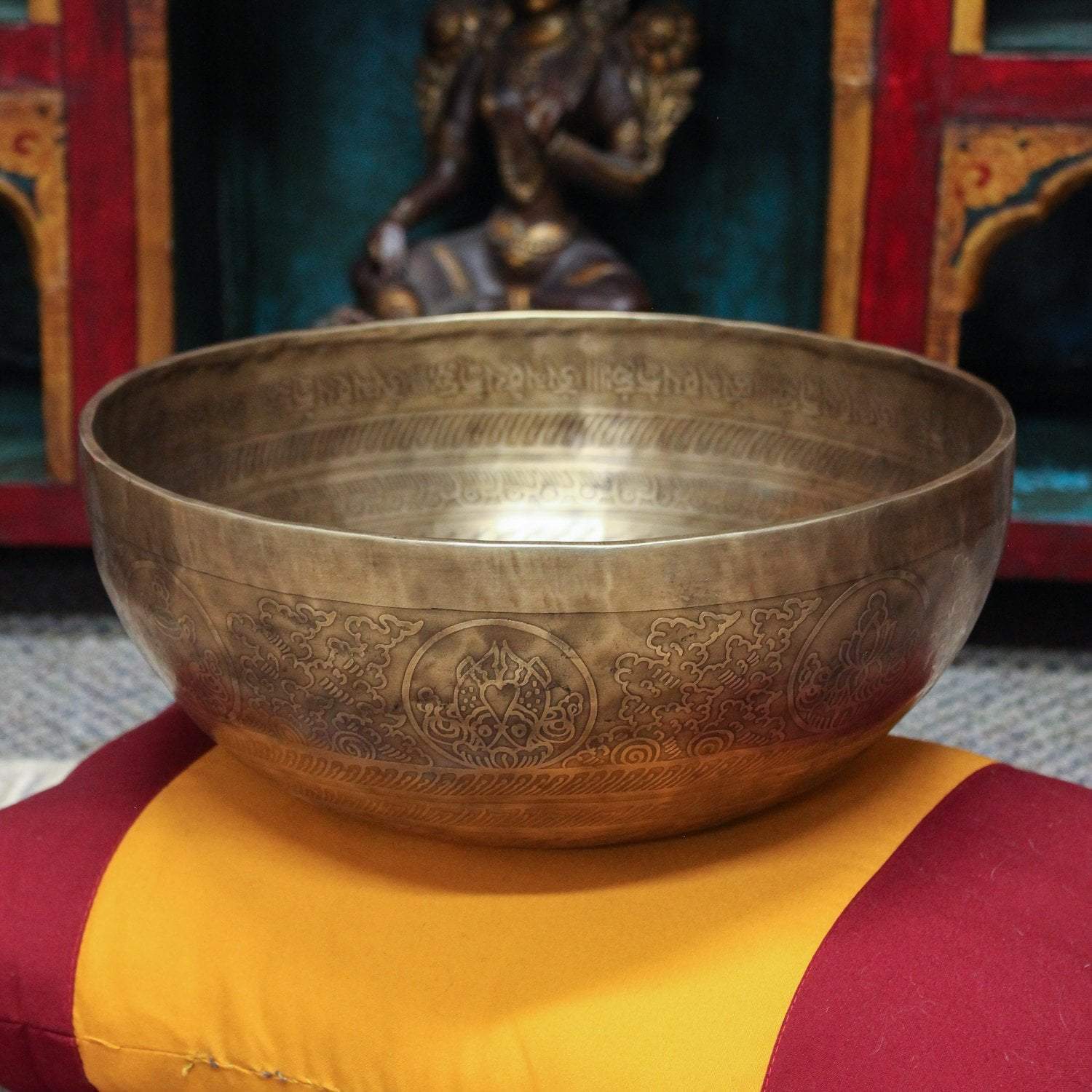 12 Inch Singing Bowl with Auspicious Symbols - Handcrafted Meditation Bowl for Yoga, Sound Healing & Relaxation - Perfect for Mindfulness, Therapy & Spiritual Practices