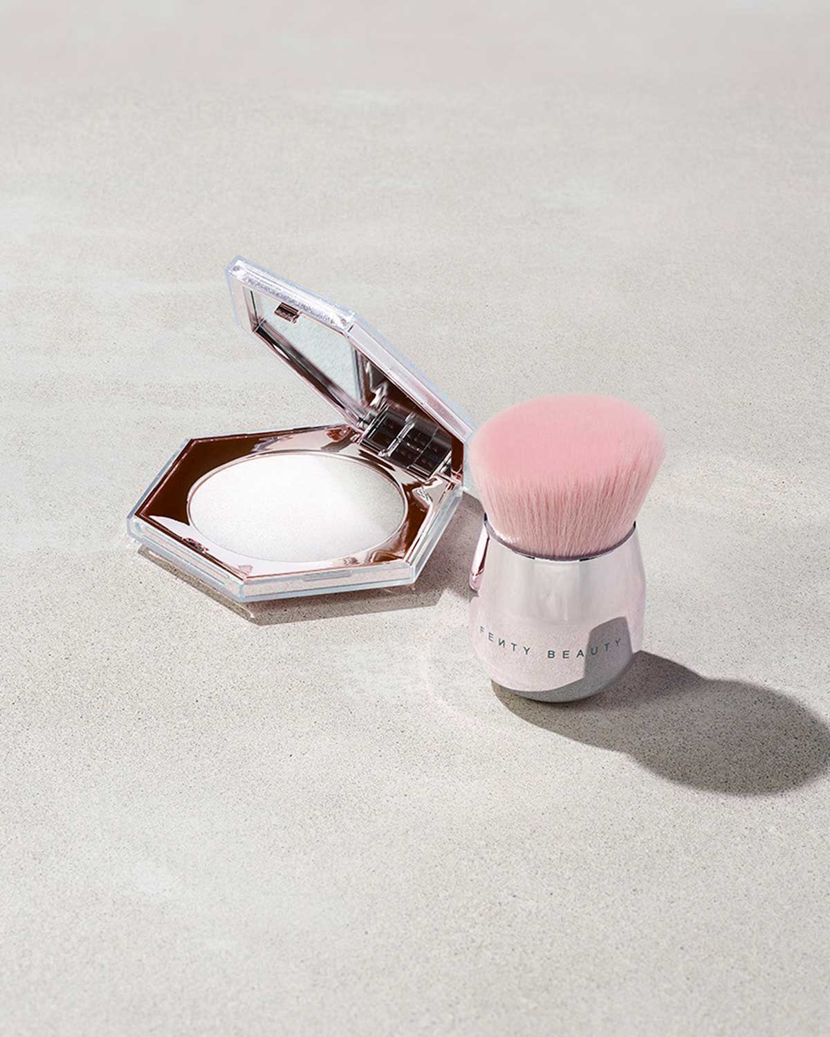 Premium Kabuki Brush for Face & Body - 160 Soft Bristles for Flawless Makeup & Mineral Powder Application - Ideal for Foundation, Blush, and Bronzer
